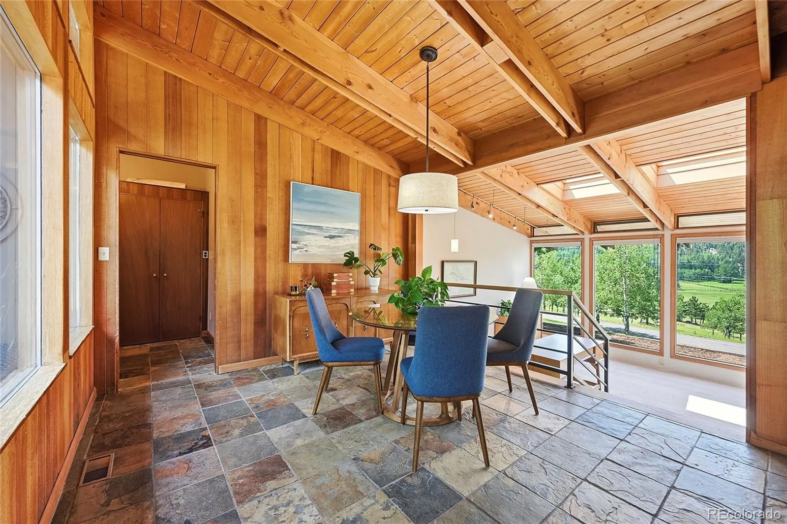 32042 Horseshoe Drive Evergreen CO 80439 | MLS #REC7009087 08072026165948 1600 21