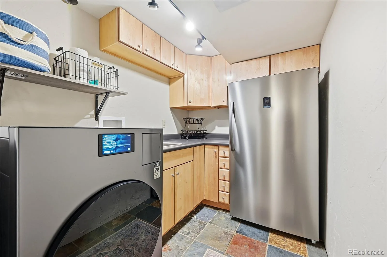 32042 Horseshoe Drive Evergreen CO 80439 | MLS #REC7009087 08072026165948 1600 36
