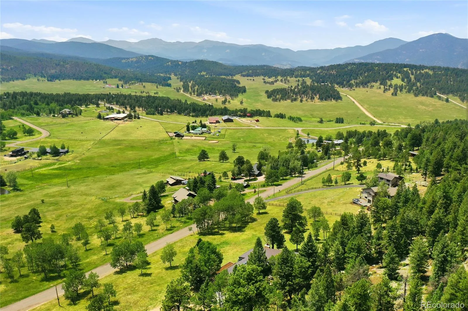 32042 Horseshoe Drive Evergreen CO 80439 | MLS #REC7009087 08072026165948 1600 47