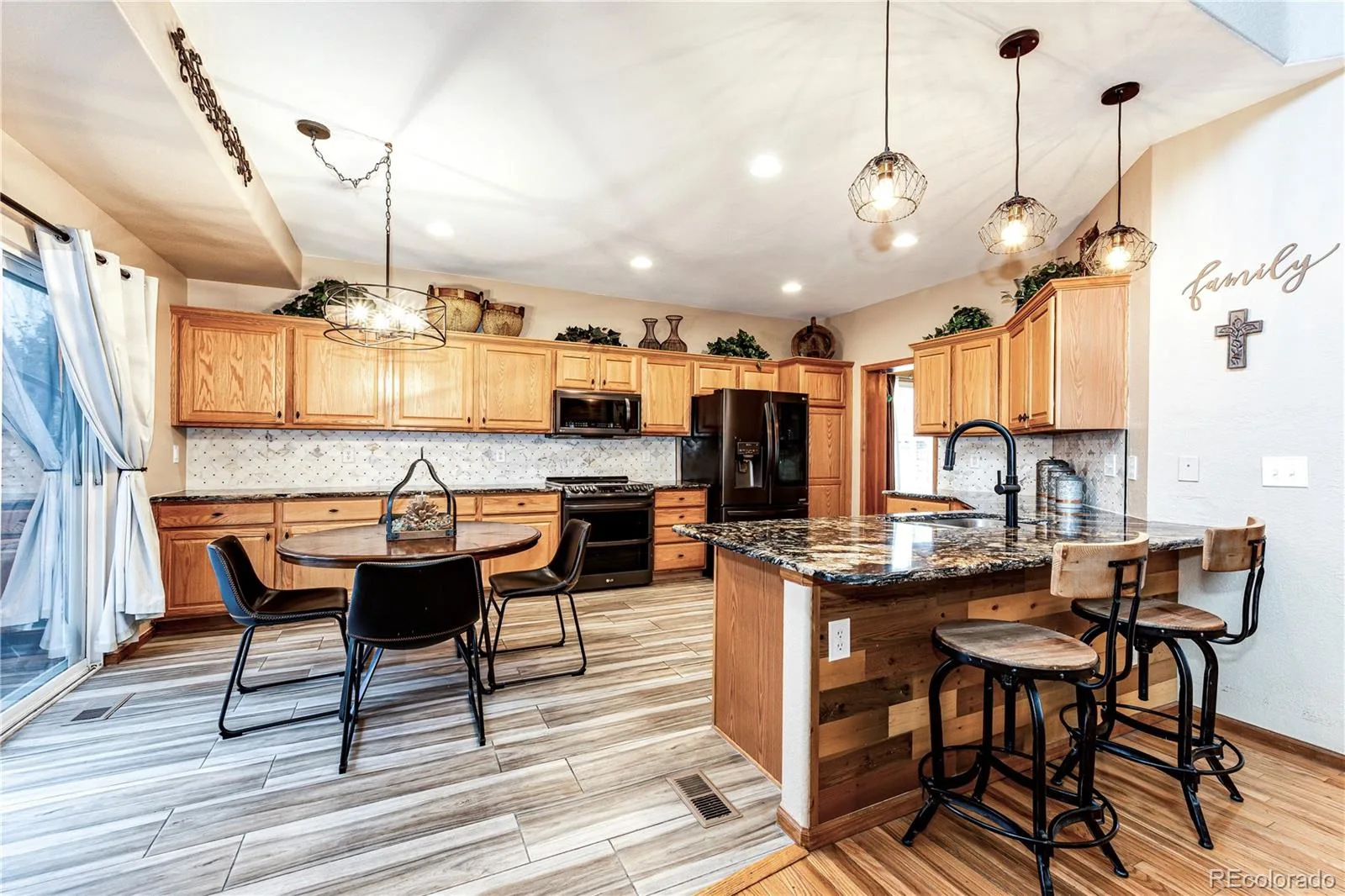 12125 Desert Hills Street Parker CO 80138 | MLS #REC7009451 05292026153705 1600 8
