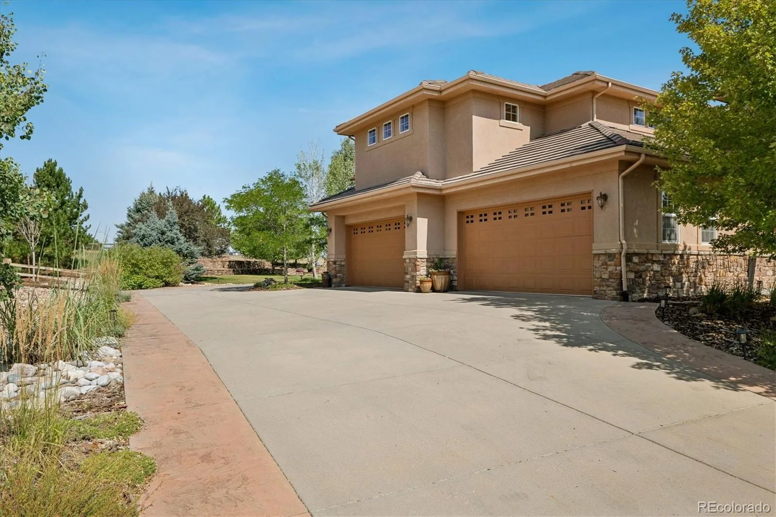 5615 Vistancia Drive Parker CO 80134 MLS #REC7010203 08072026203154 1600 3