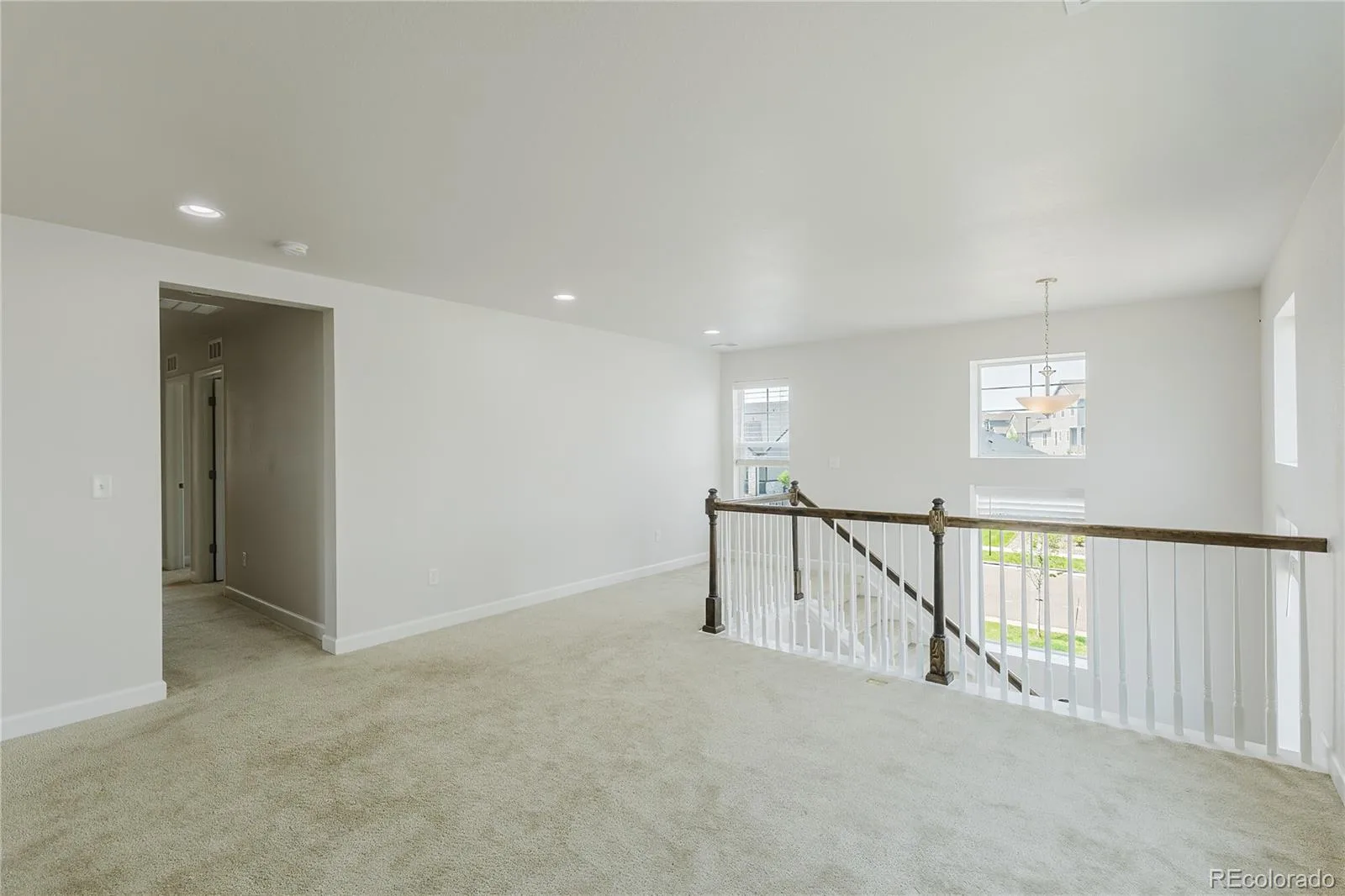 22691 E Narrowleaf Circle Aurora CO 80016 | MLS #REC7011860 08312026201624 1600 22