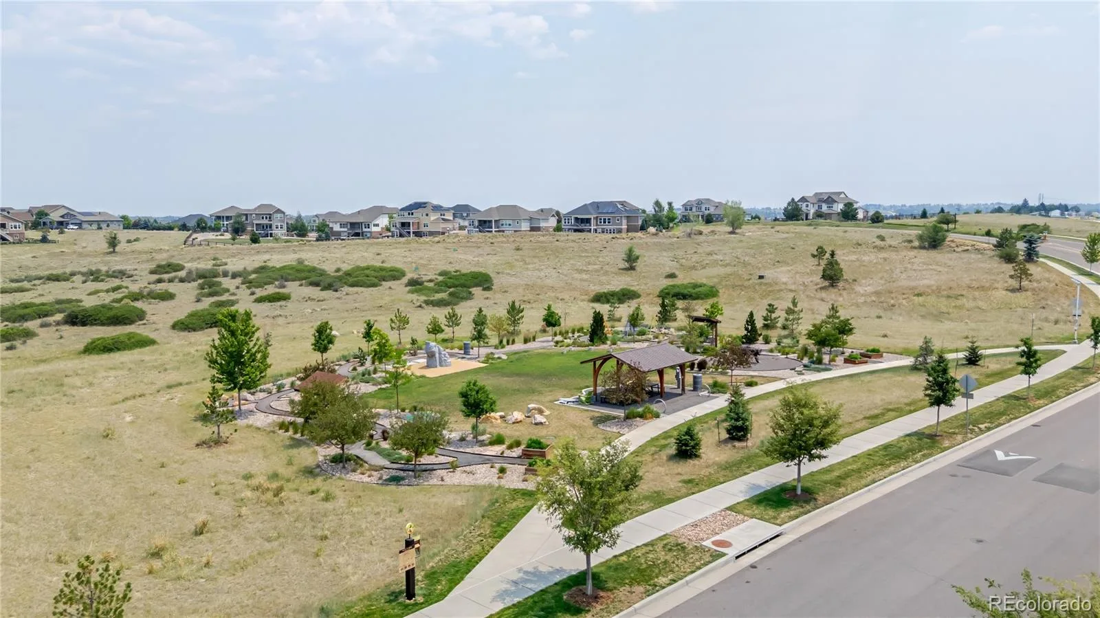 22691 E Narrowleaf Circle Aurora CO 80016 | MLS #REC7011860 08312026201624 1600 49