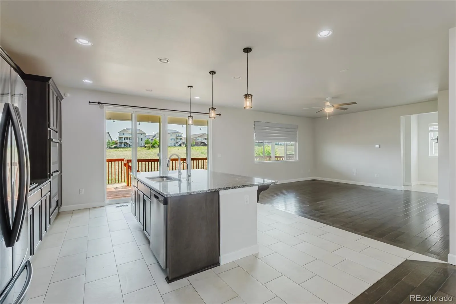 22691 E Narrowleaf Circle Aurora CO 80016 | MLS #REC7011860 08312026201624 1600 7