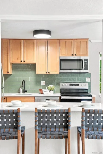 1151 N Marion Street #301 Denver CO 80218 | MLS #REC7011952 09232026032844 800 19