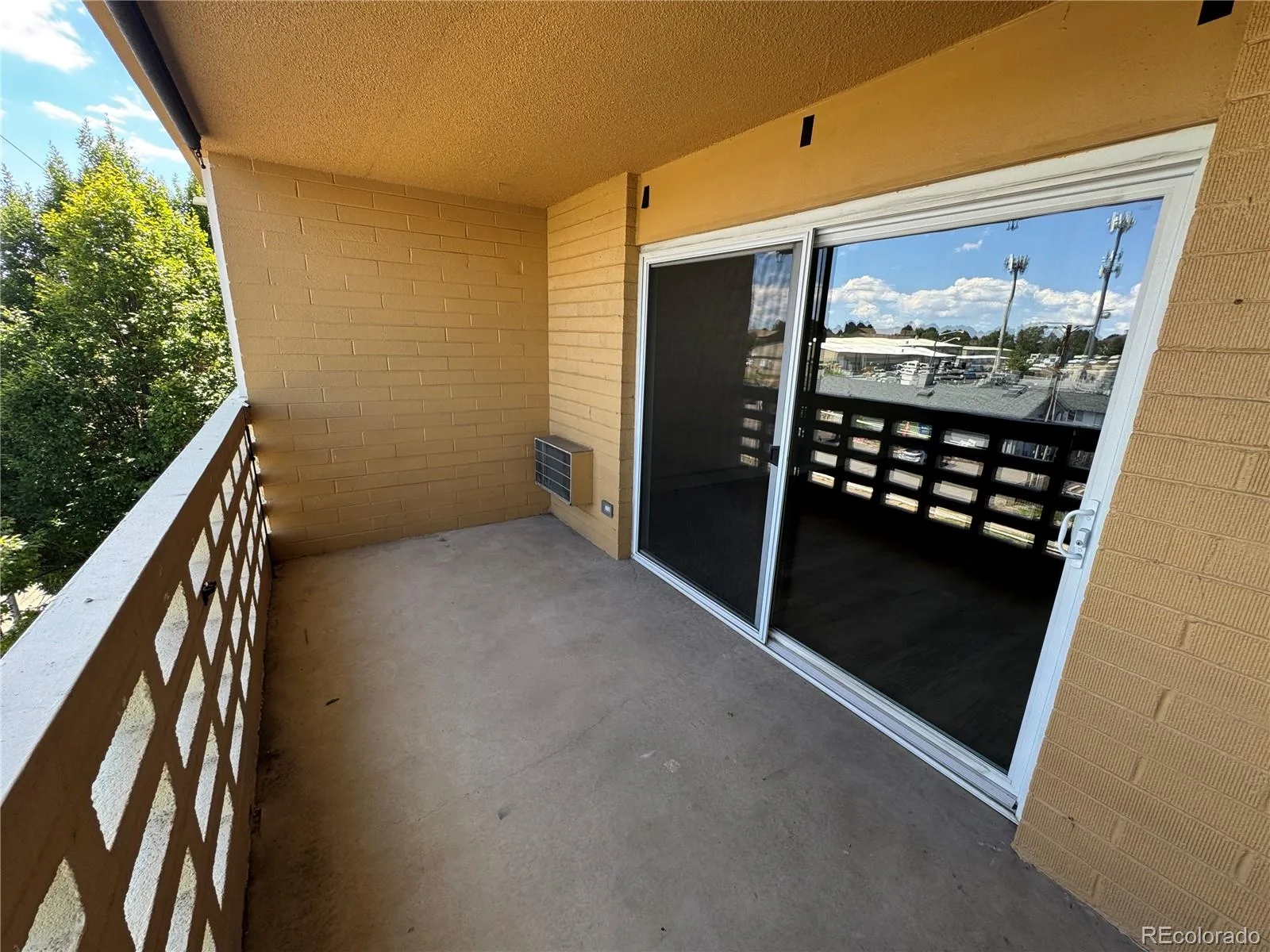 495 S Dayton Street #1C Denver CO 80247 | MLS #REC7012925 08262026162826 1600 10
