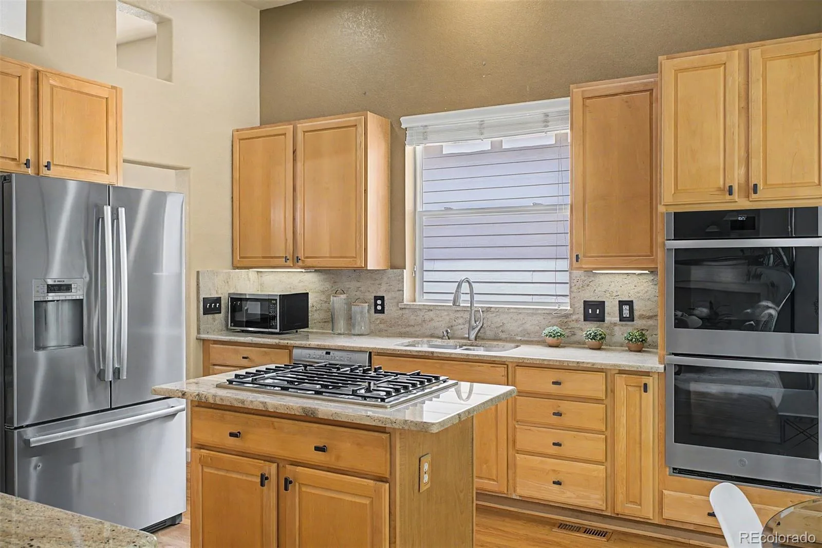 8421 Brambleridge Drive Castle Pines CO 80108 MLS #REC7013388 07152026175924 1600 13