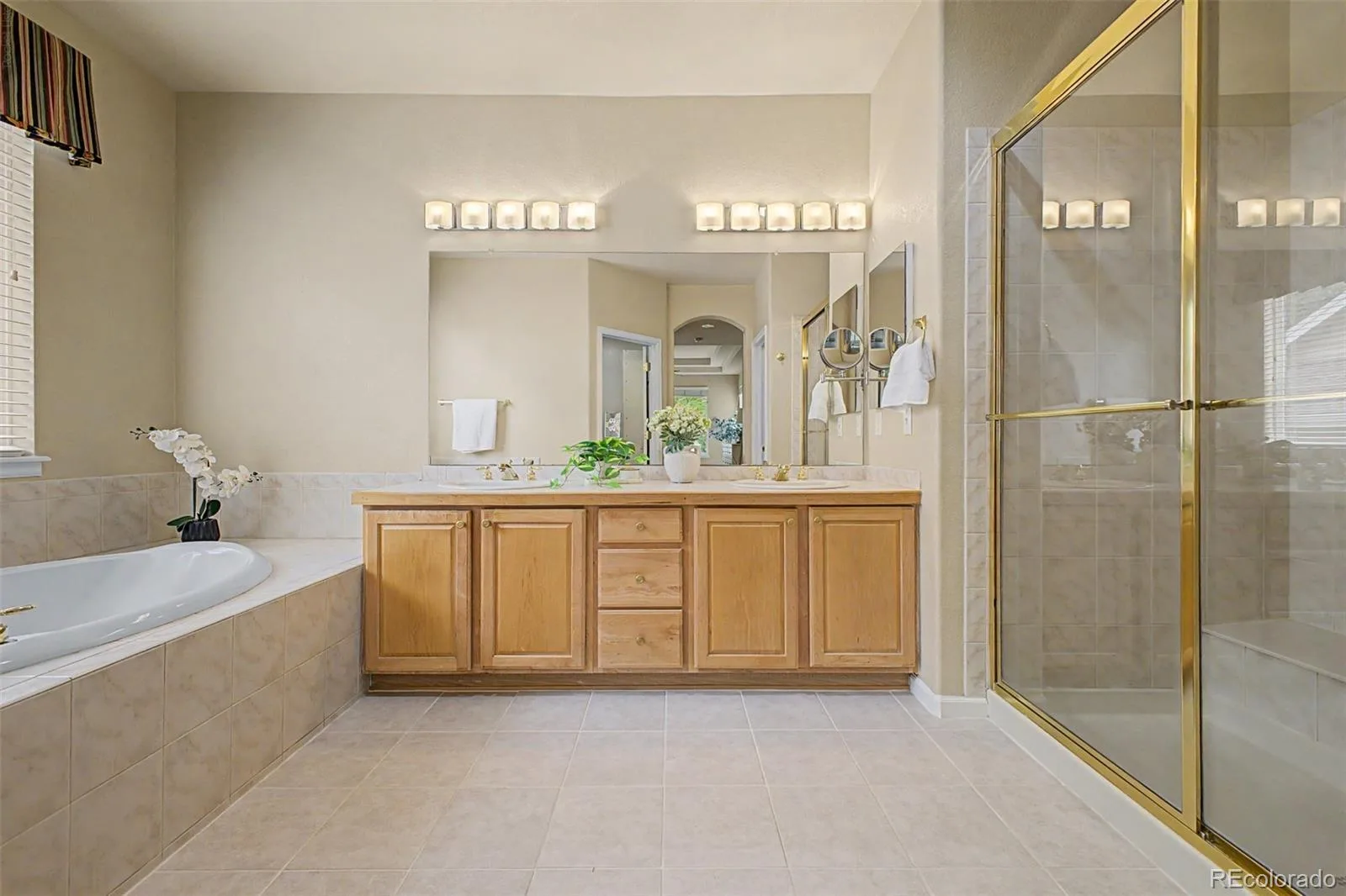 8421 Brambleridge Drive Castle Pines CO 80108 MLS #REC7013388 07152026175924 1600 26
