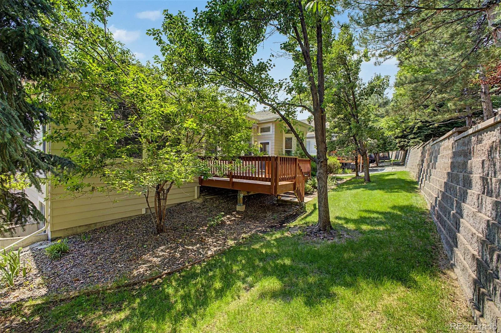 8421 Brambleridge Drive Castle Pines CO 80108 MLS #REC7013388 07152026175924 1600 43