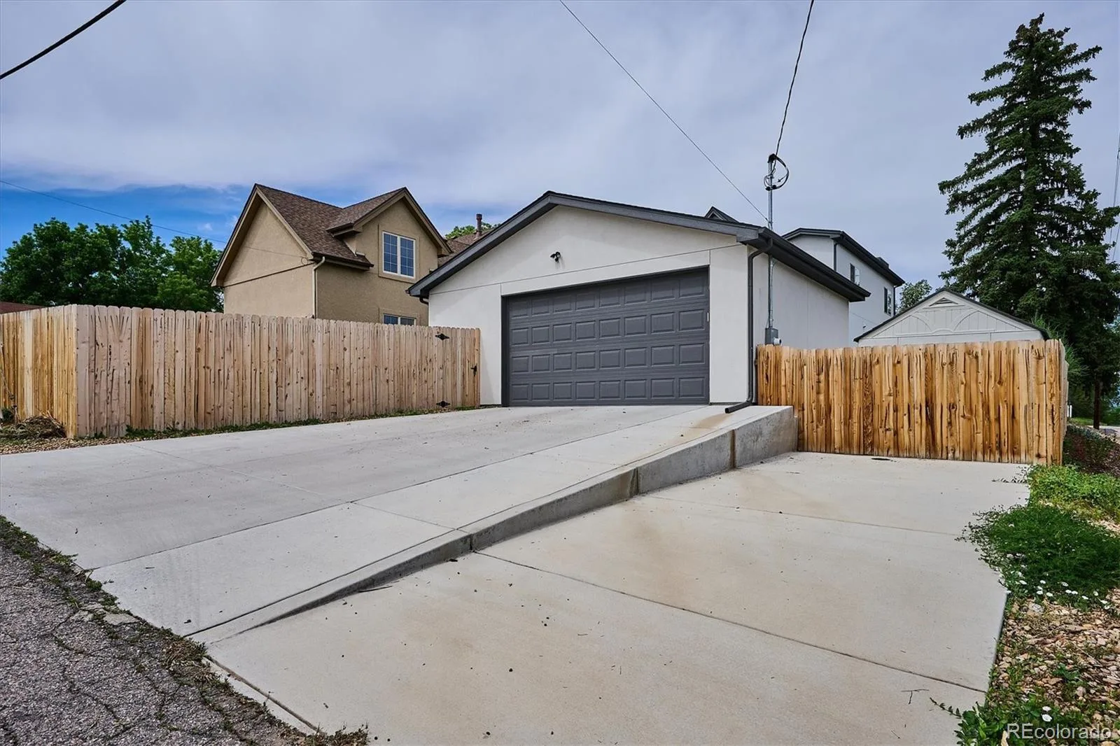 5508 S Foresthill Street Littleton CO 80120 MLS #REC7015780 06112026163209 1600 43