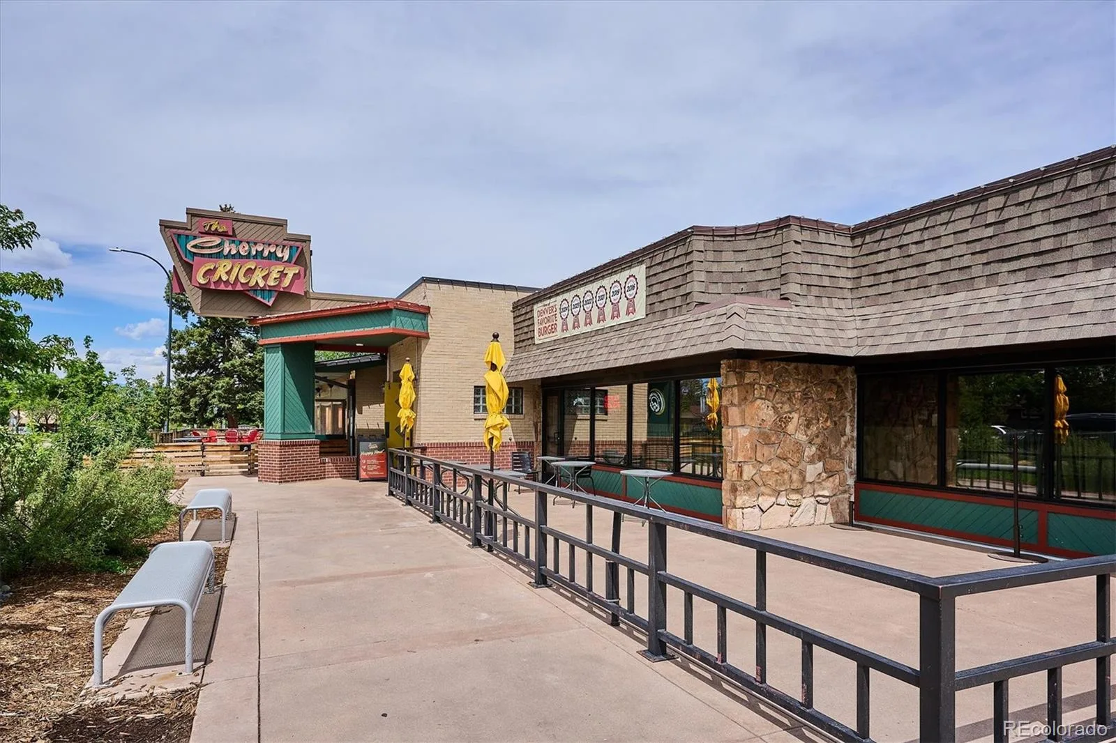 5508 S Foresthill Street Littleton CO 80120 MLS #REC7015780 06112026163209 1600 44