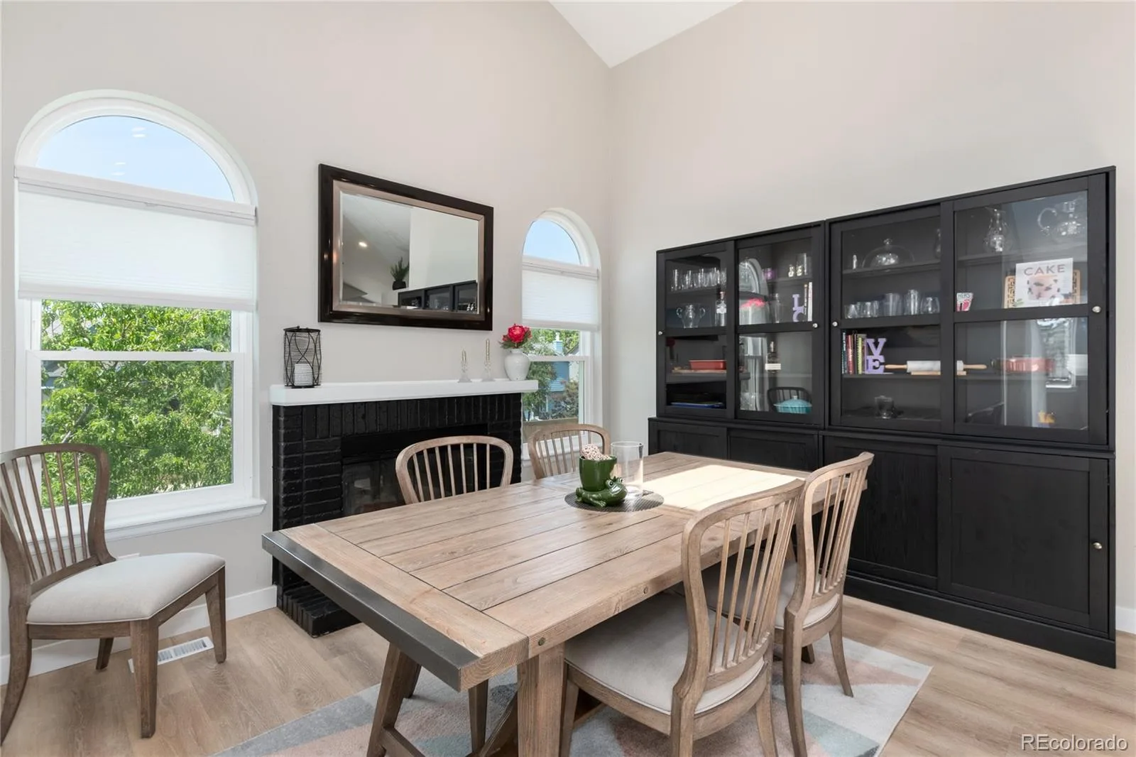 9561 Brentford Drive Littleton CO 80130 MLS #REC7018783 06252026013054 1600 13