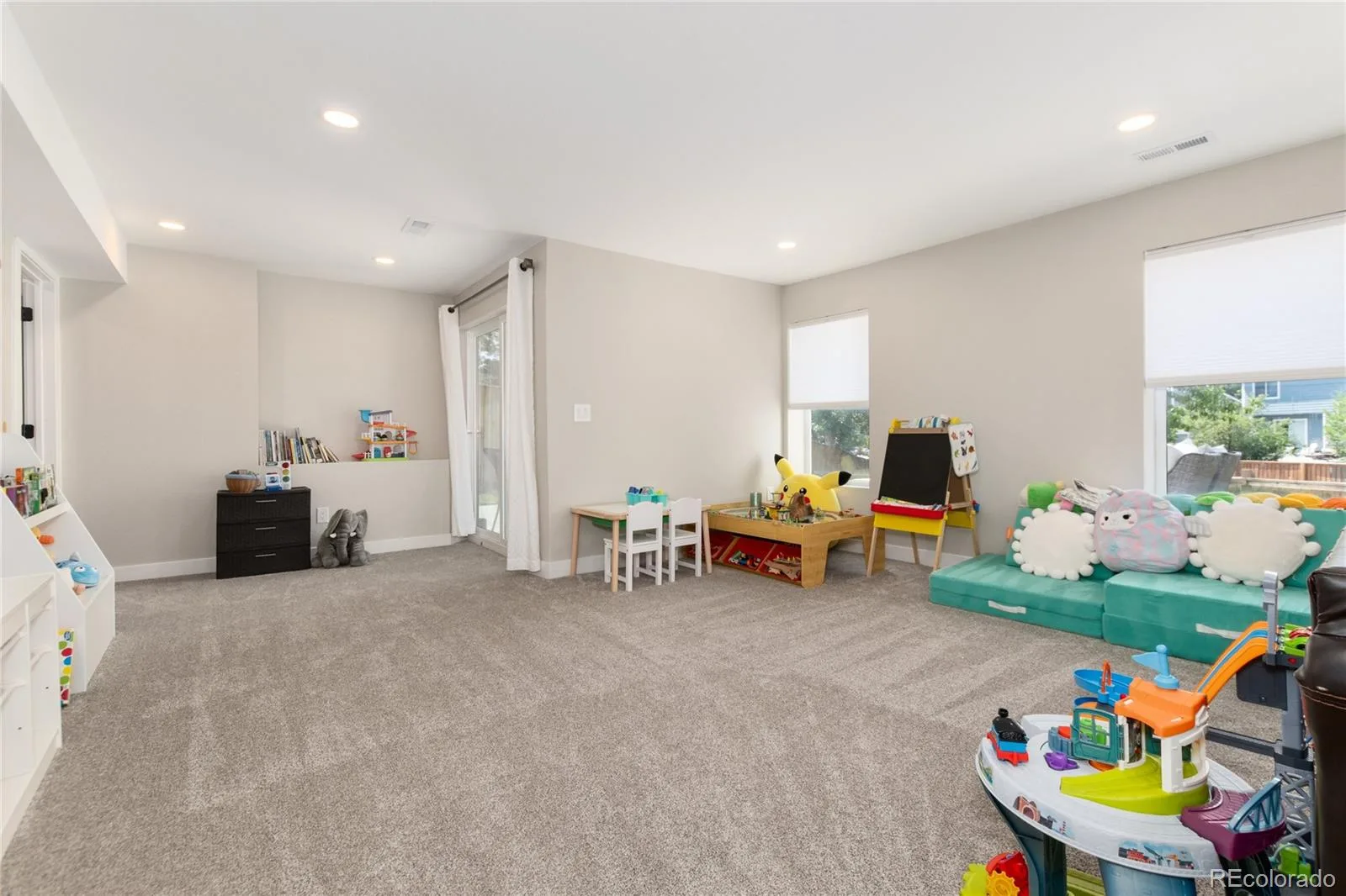 9561 Brentford Drive Littleton CO 80130 MLS #REC7018783 06252026013054 1600 36