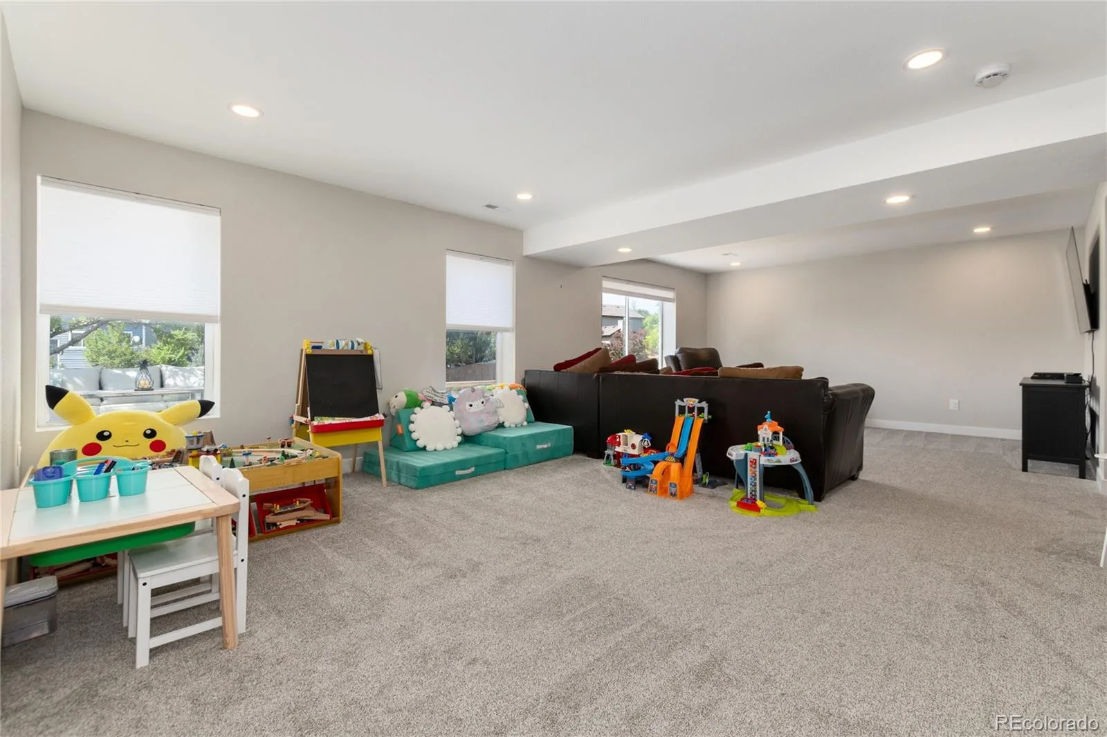9561 Brentford Drive Littleton CO 80130 MLS #REC7018783 06252026013054 1600 37