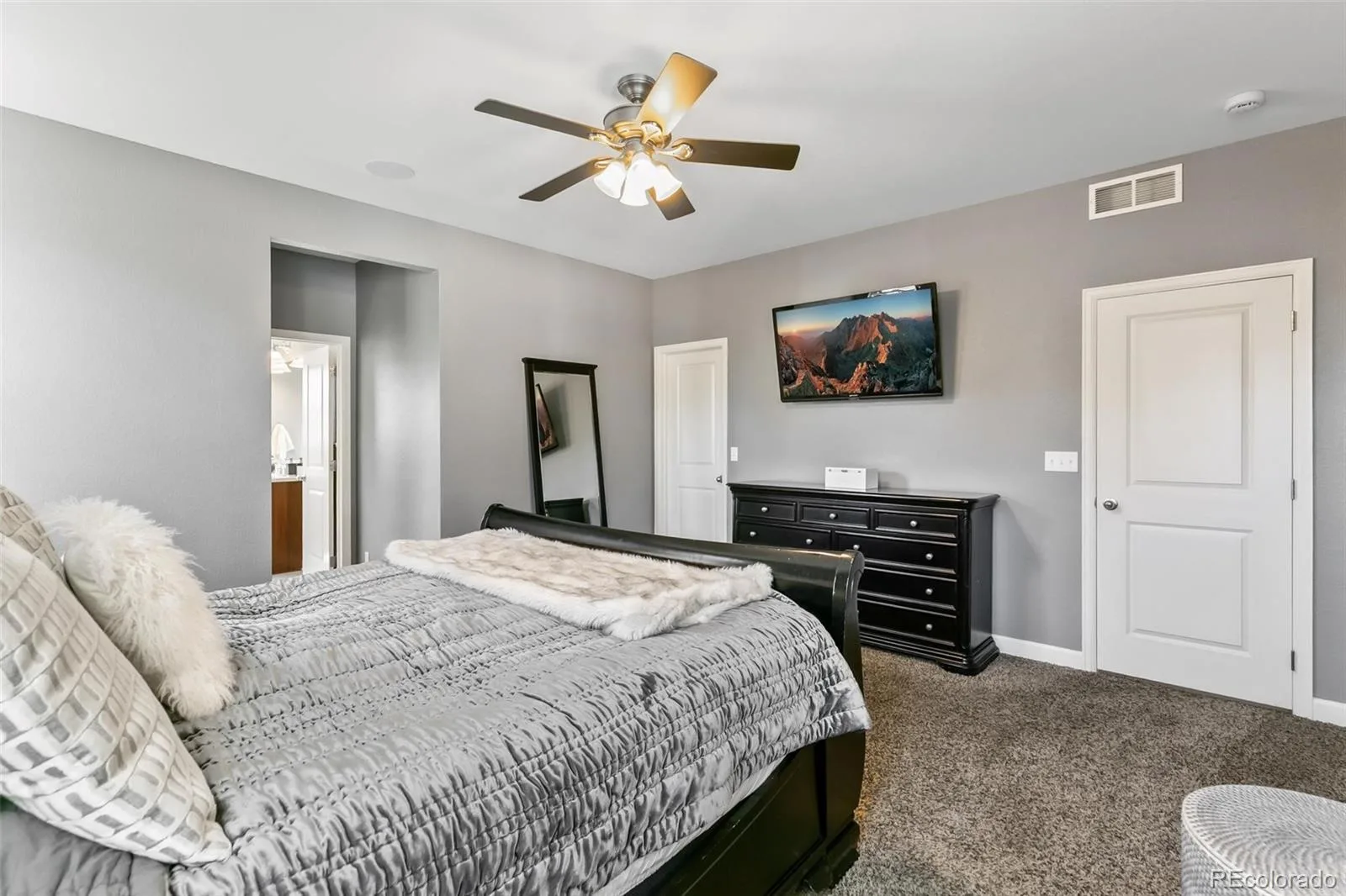 8096 E 20th Place Denver CO 80238 | MLS #REC7020247 10142026002148 1600 17