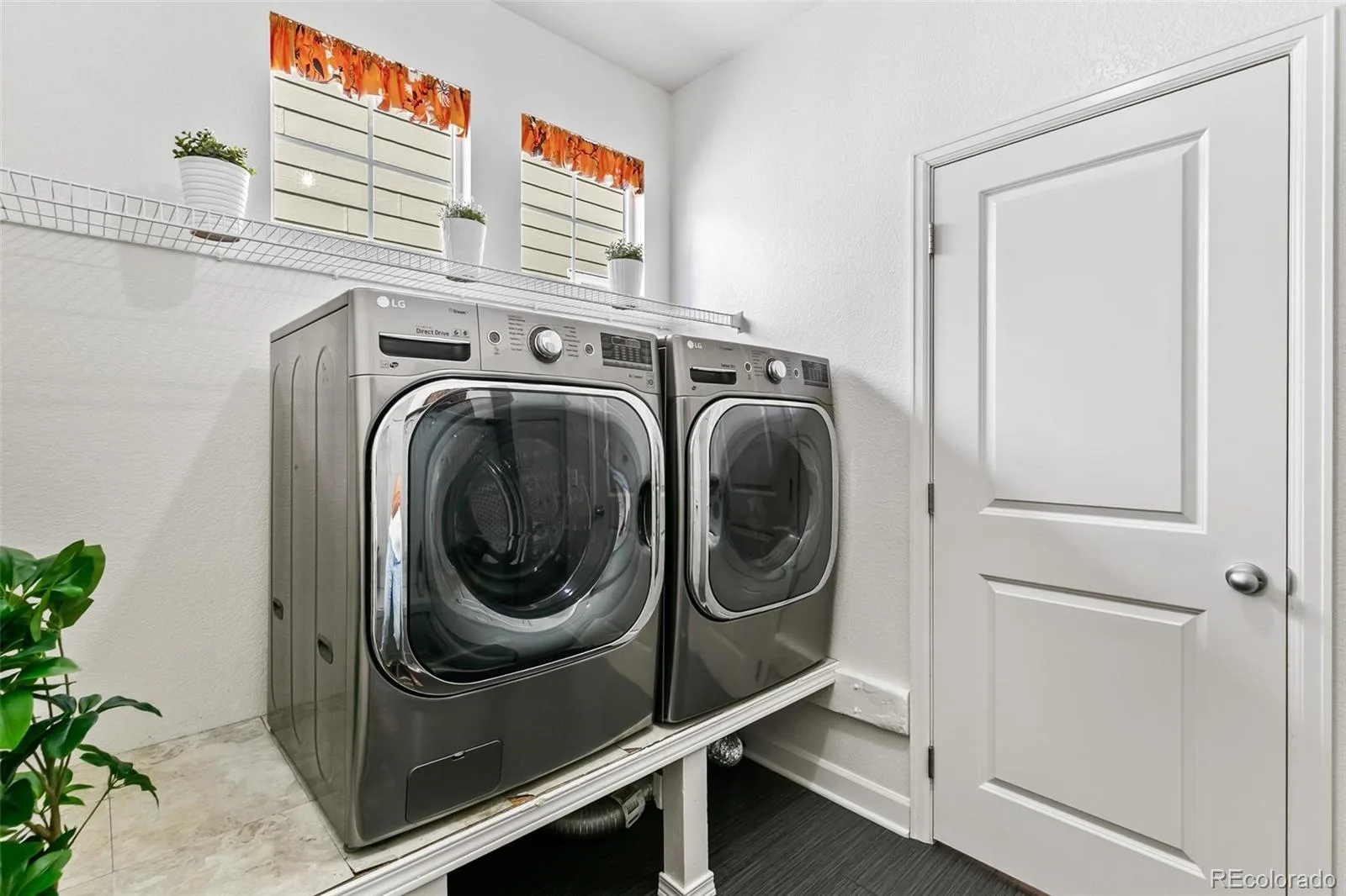 8096 E 20th Place Denver CO 80238 | MLS #REC7020247 10142026002148 1600 25