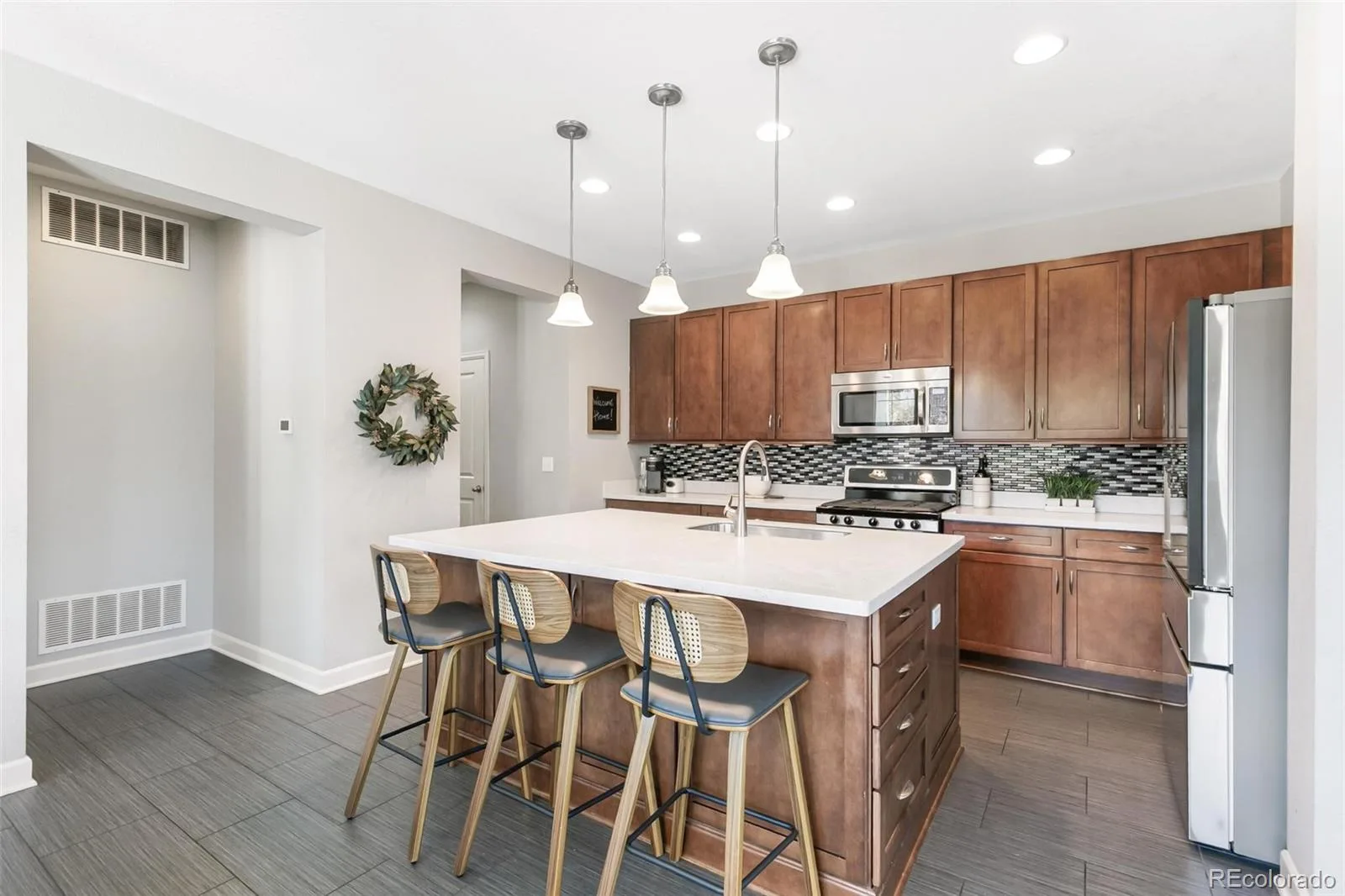 8096 E 20th Place Denver CO 80238 | MLS #REC7020247 10142026002148 1600 5