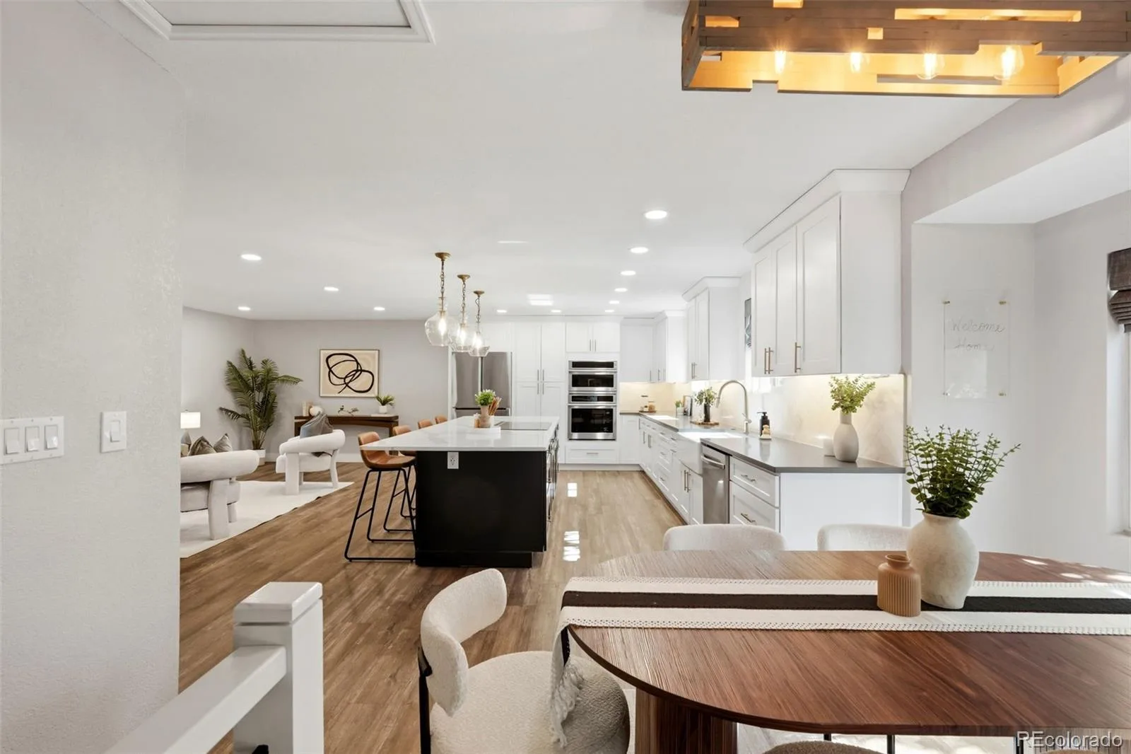 17238 E Berry Place Aurora CO 80015 | MLS #REC7021879 10092026021656 1600 16