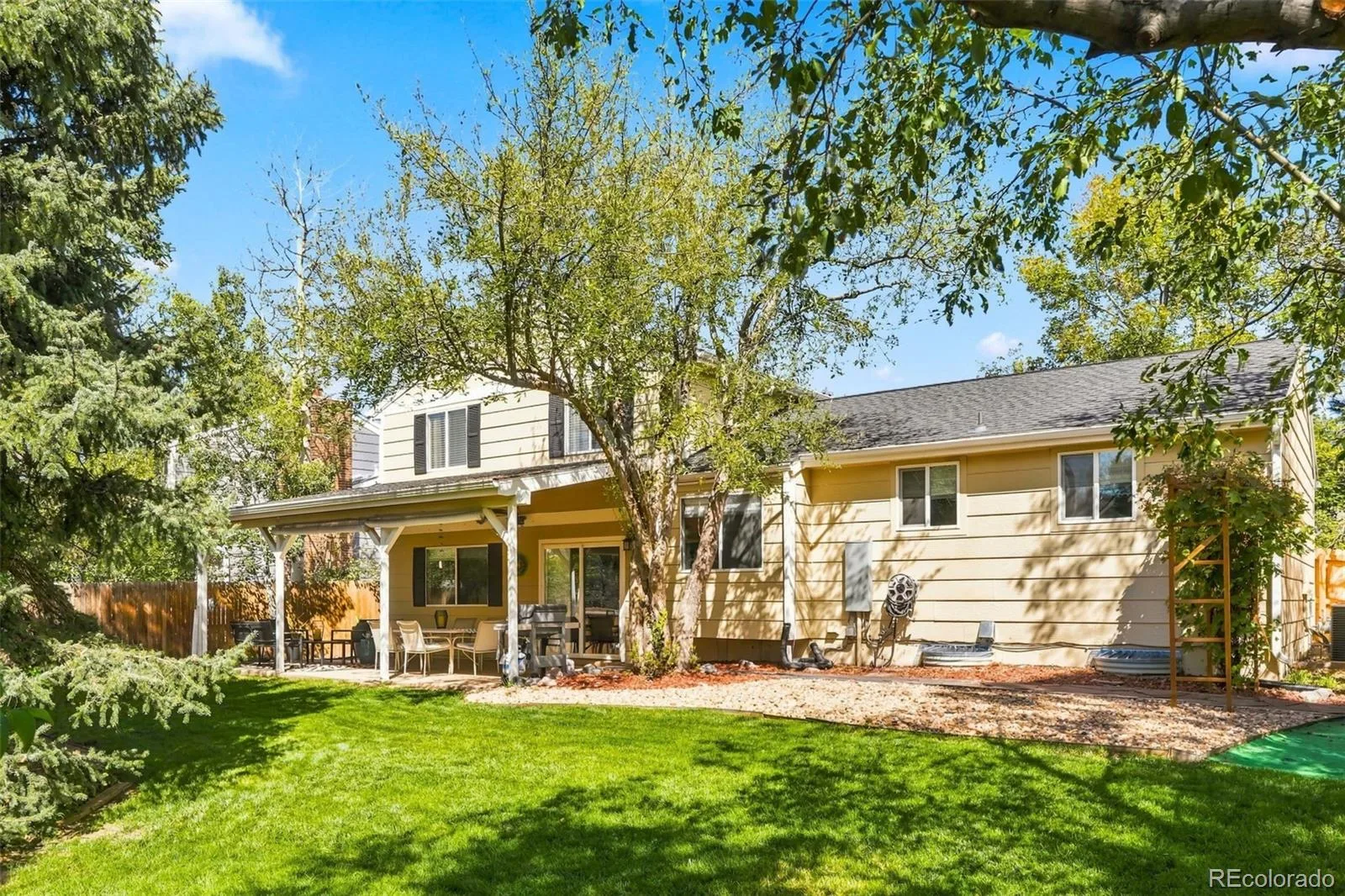 17238 E Berry Place Aurora CO 80015 | MLS #REC7021879 10092026021656 1600 41