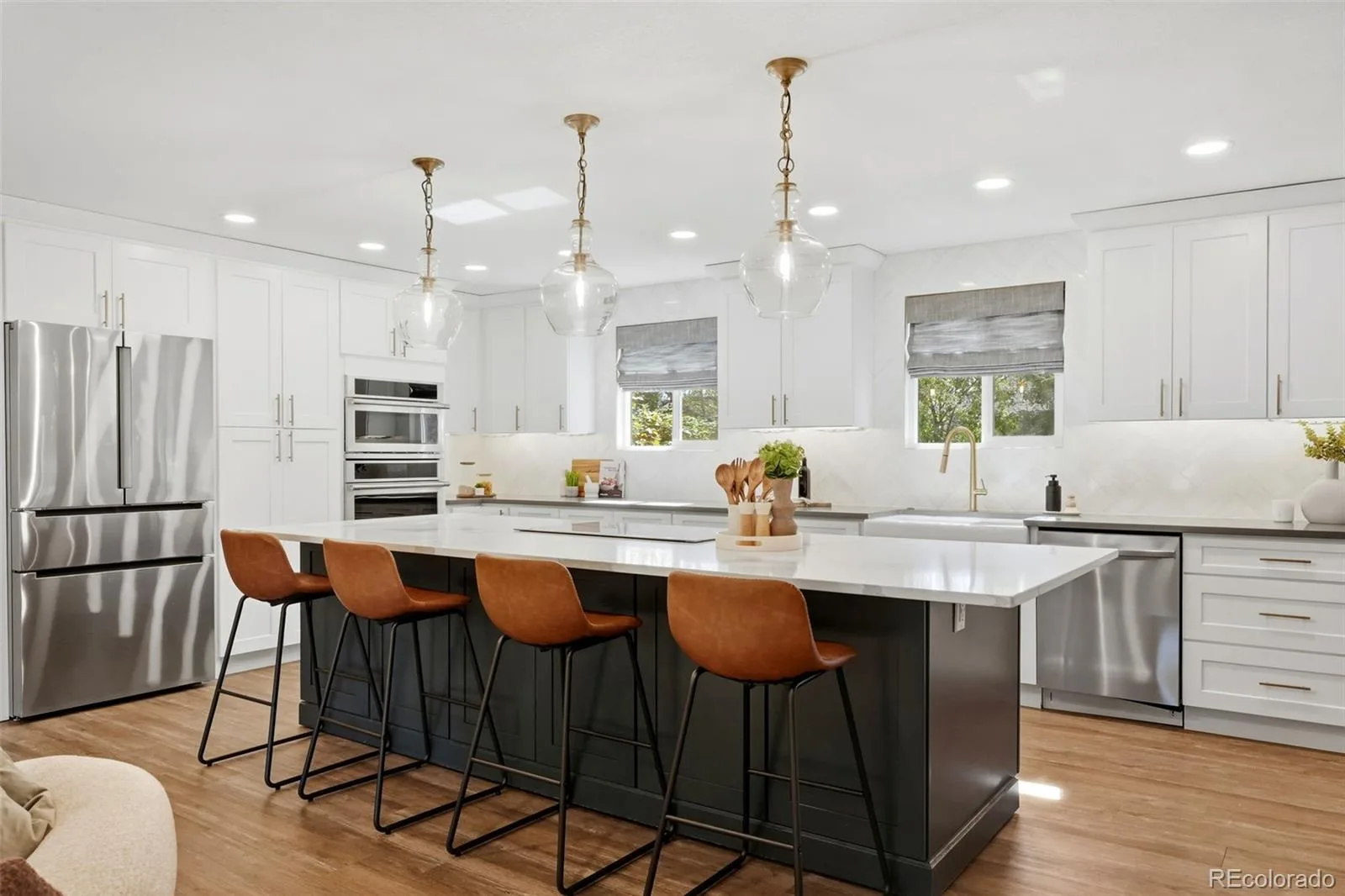 17238 E Berry Place Aurora CO 80015 | MLS #REC7021879 10092026021656 1600 8