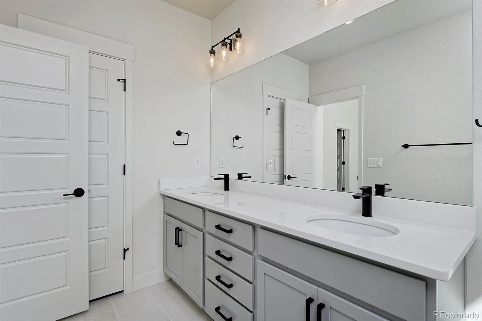 3132 W Bonfils Place Denver CO 80236 | MLS #REC7021890 07292026160907 1600 15