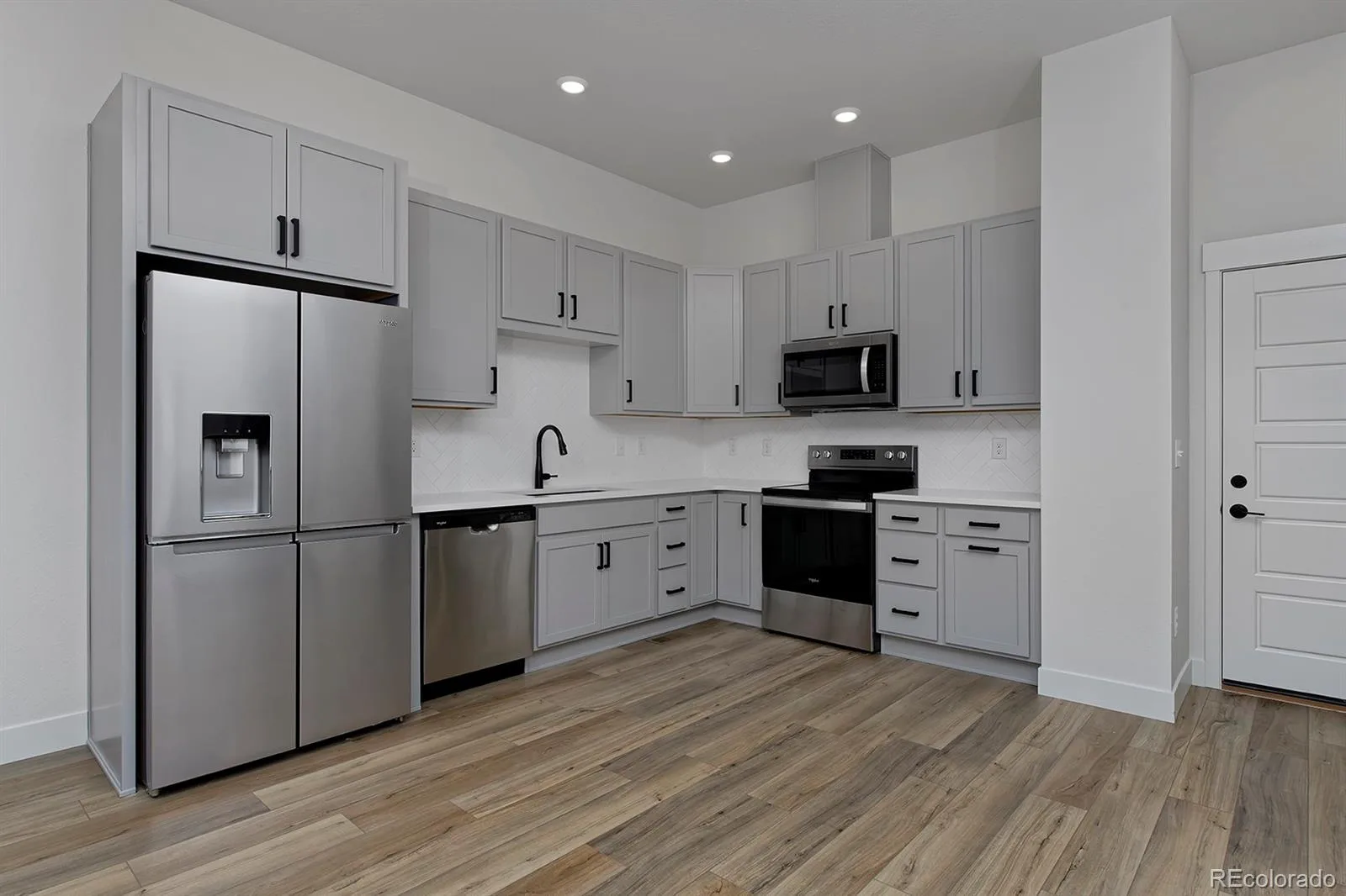 3132 W Bonfils Place Denver CO 80236 | MLS #REC7021890 07292026160907 1600 5