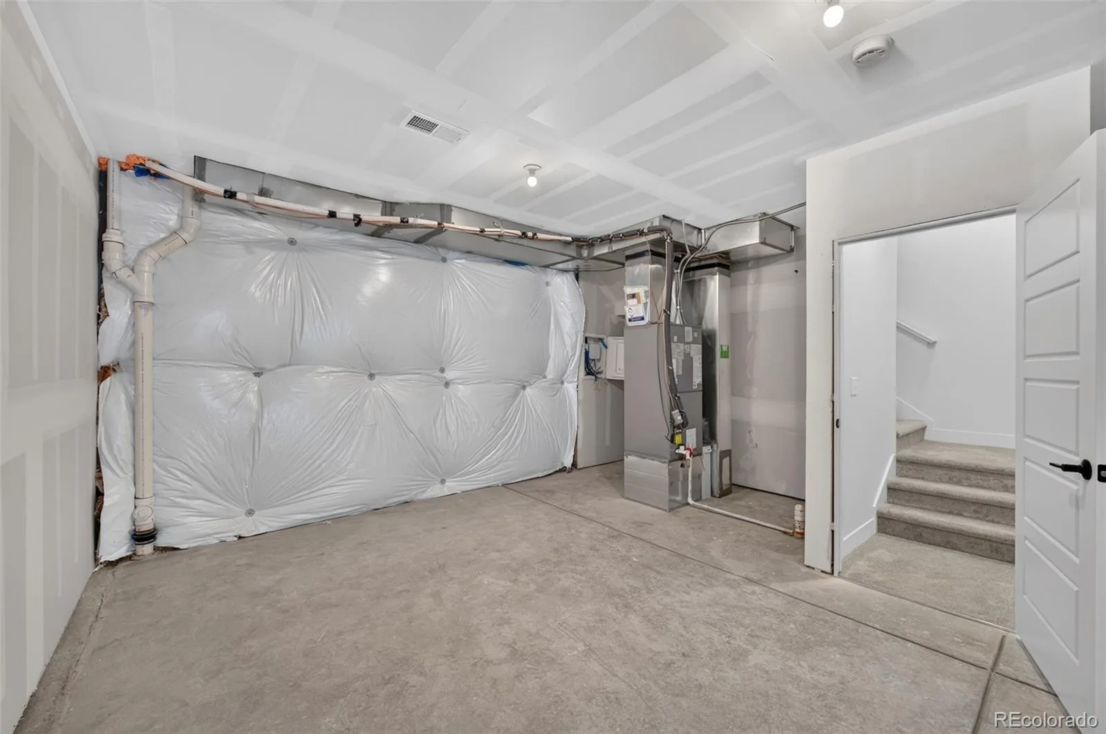 3132 W Bonfils Place Denver CO 80236 | MLS #REC7021890 09222026192018 1600 17