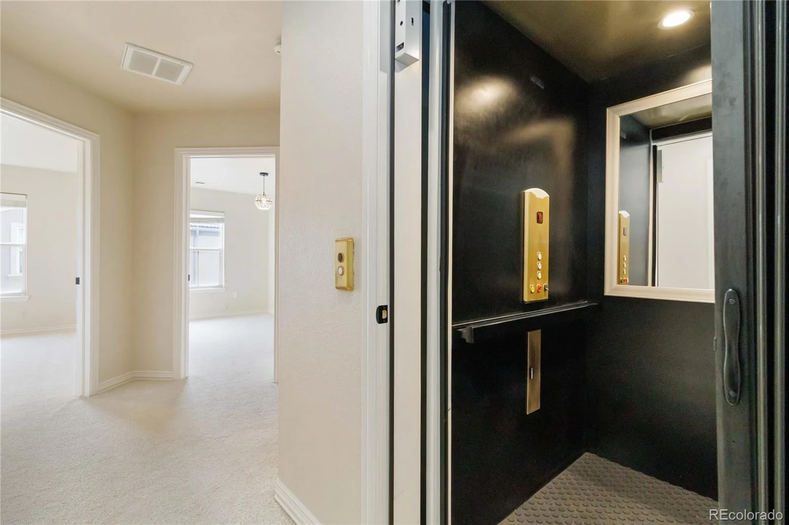 13942 E Princeton Place #C Aurora CO 80014 | MLS #REC7021975 06102026181851 1600 22