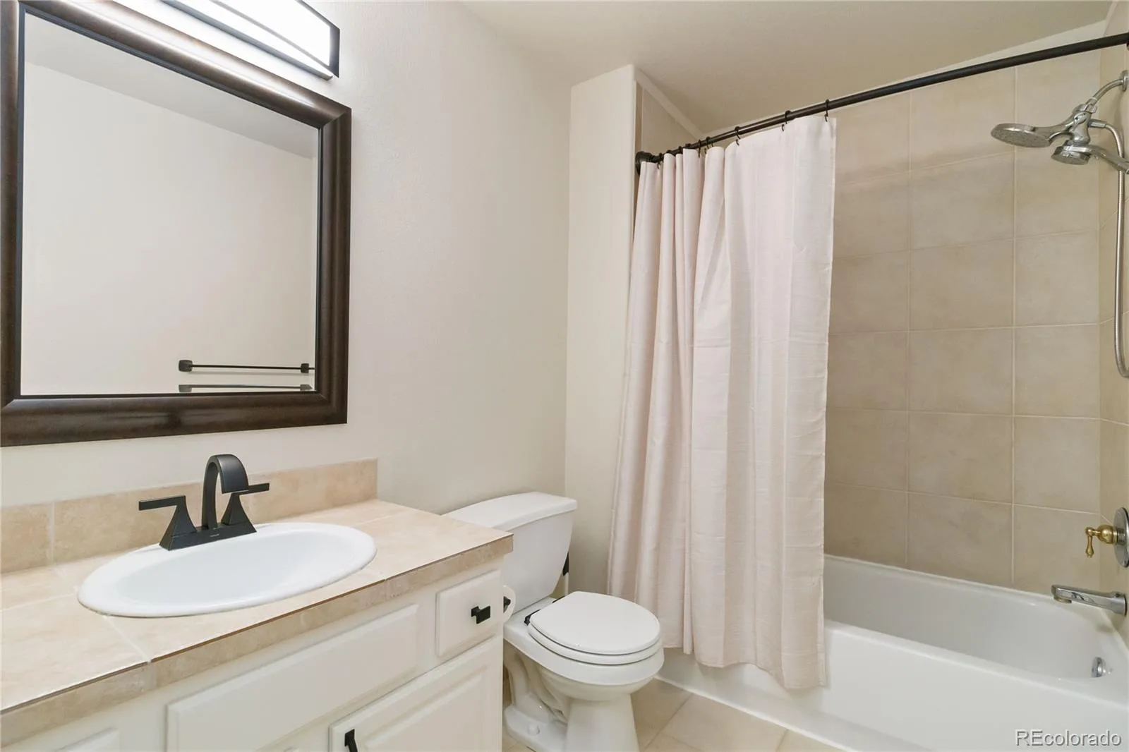 13942 E Princeton Place #C Aurora CO 80014 | MLS #REC7021975 06102026181851 1600 36