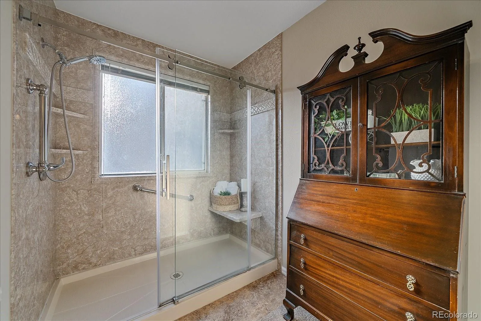 13883 W 64th Place Arvada CO 80004 MLS #REC7023211 06242026140648 1600 18