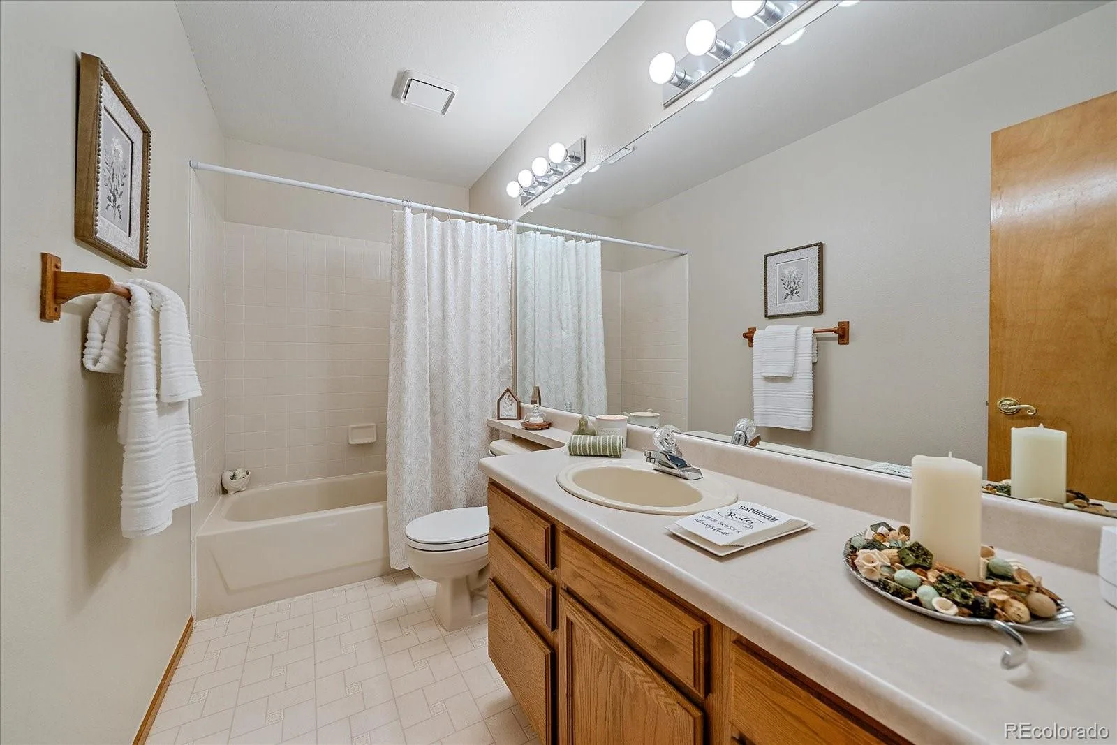 13883 W 64th Place Arvada CO 80004 MLS #REC7023211 06242026140648 1600 20
