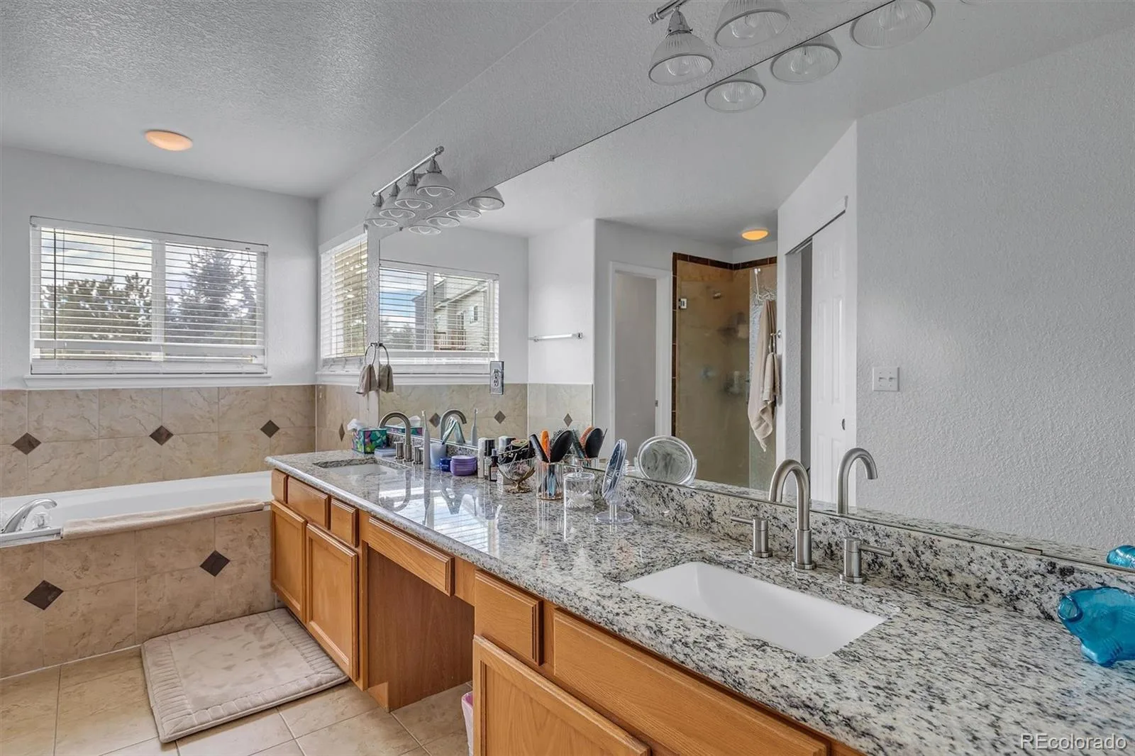 20408 E Saratoga Place Aurora CO 80015 | MLS #REC7023255 10052026161923 1600 18