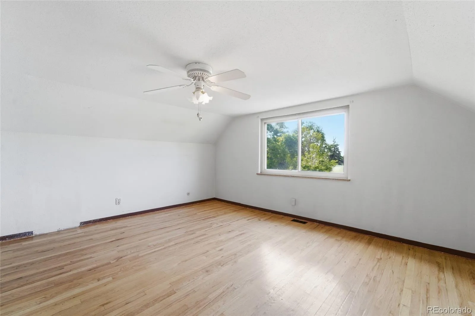 755 Opal Way Broomfield CO 80020 MLS #REC7024671 05232026095405 1600 10
