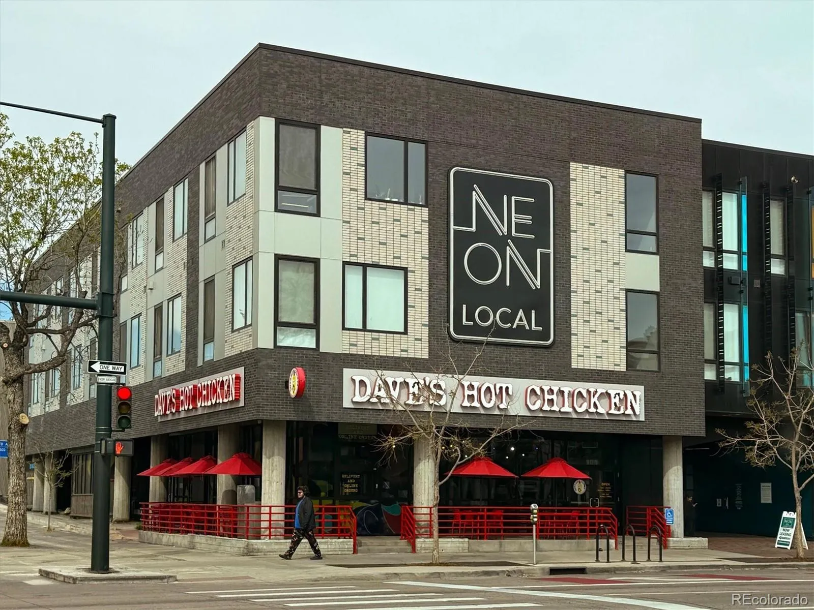 04082026204151 1600 34