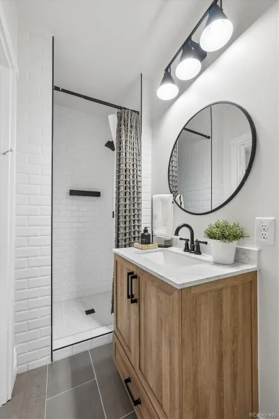 04082026204151 800 15