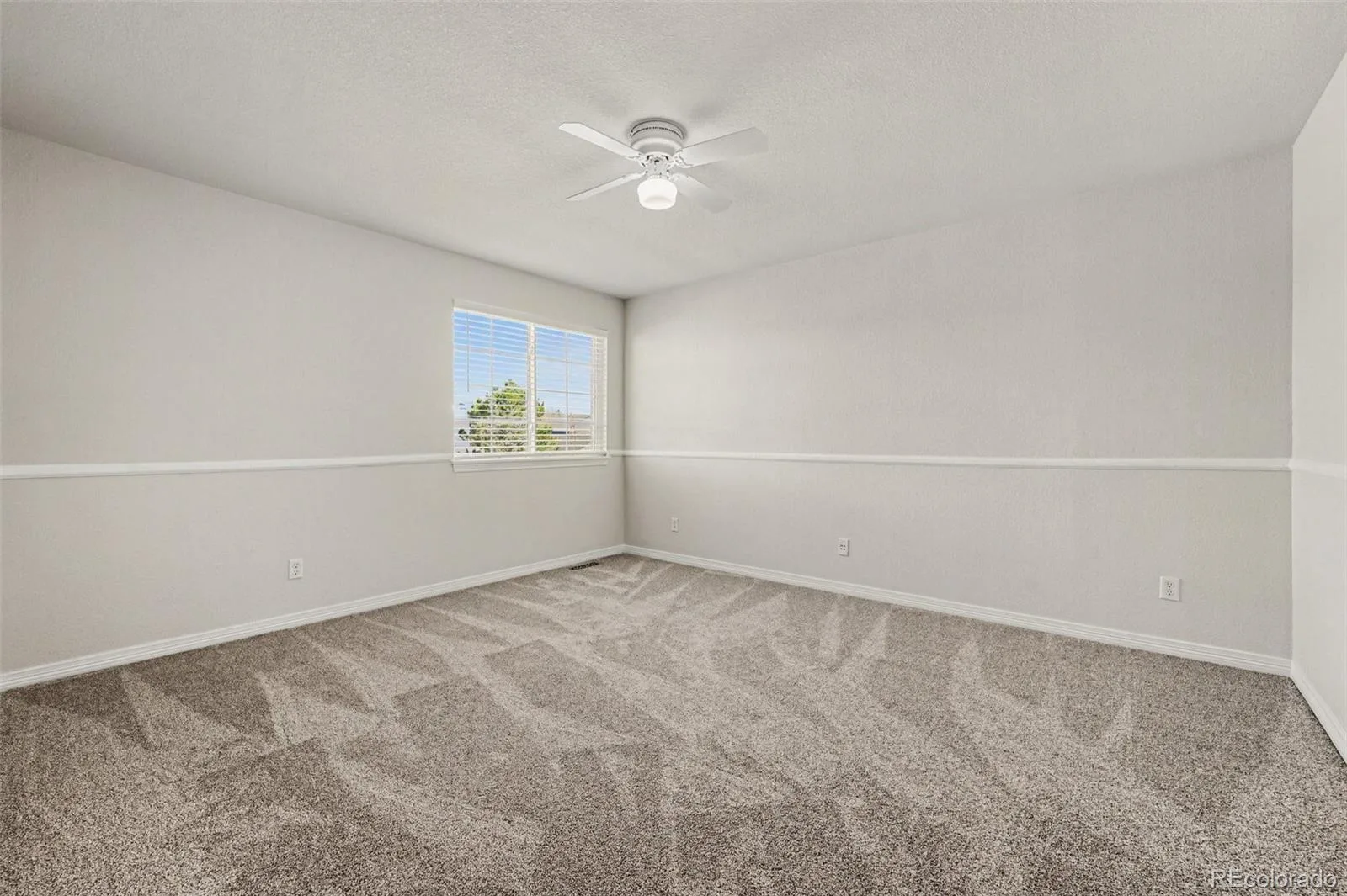 10617 Clarke Farms Drive Parker CO 80134 MLS #REC7024921 06082026234537 1600 40
