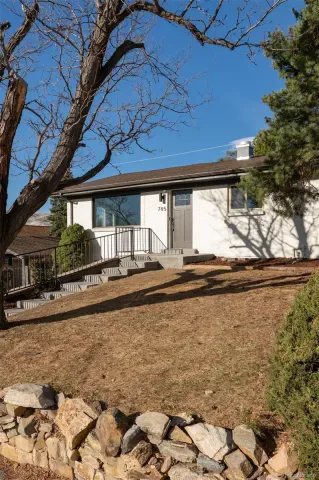 03112026212335 640 2