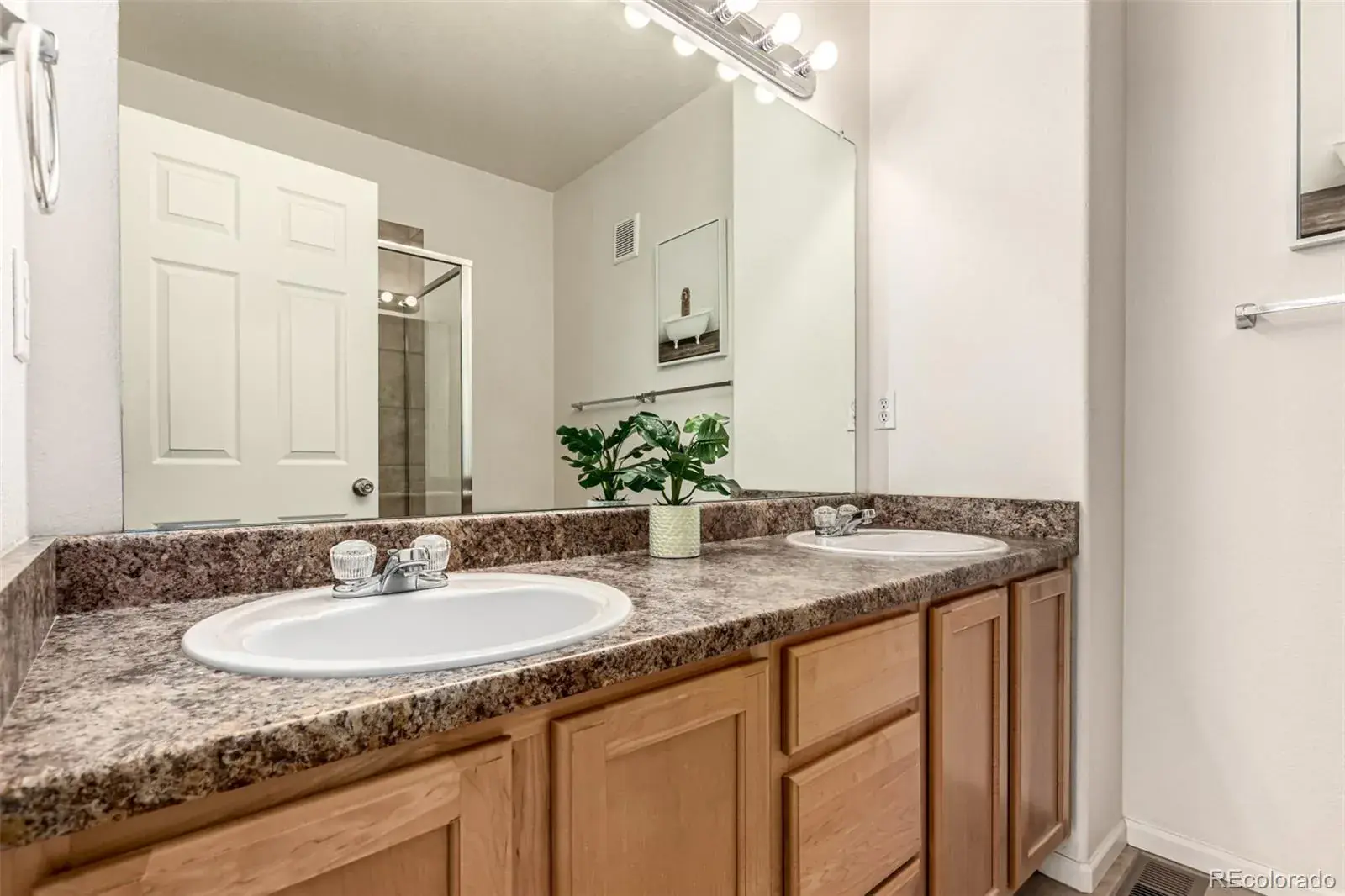18766 E Yale Circle #A Aurora CO 80013 MLS #REC7026189 02082026213759 1600 16