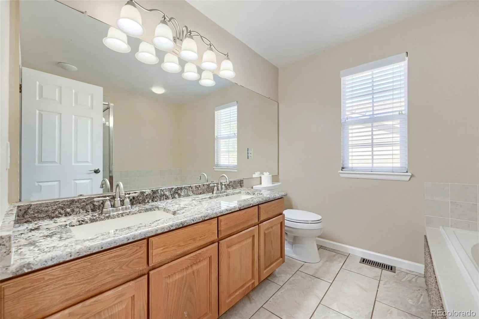 20502 E Union Avenue Aurora CO 80015 | MLS #REC7027892 08072026161952 1600 20