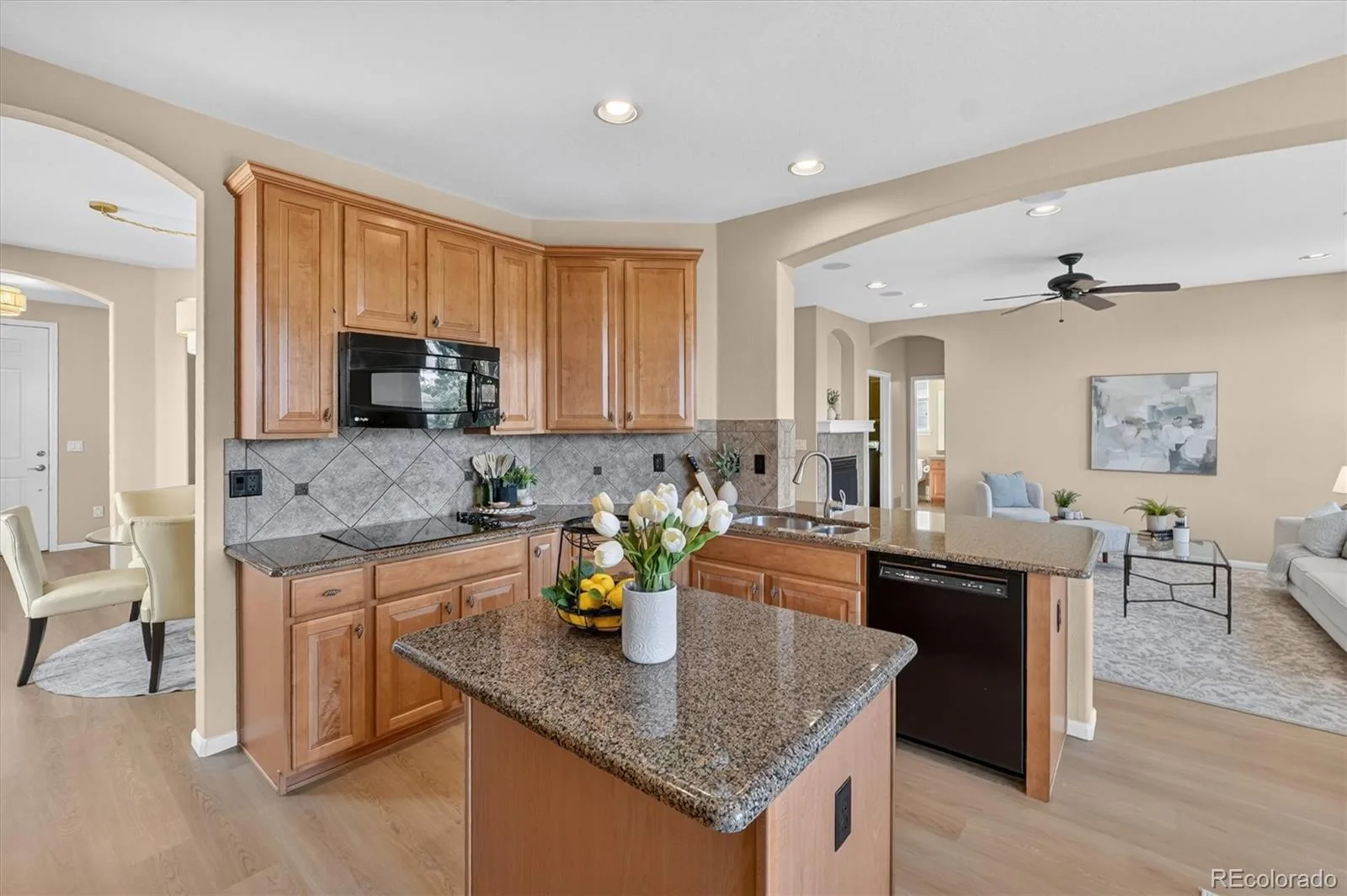 10524 Applebrook Circle Highlands Ranch CO 80130 | MLS #REC7029266 08272026232502 1600 11