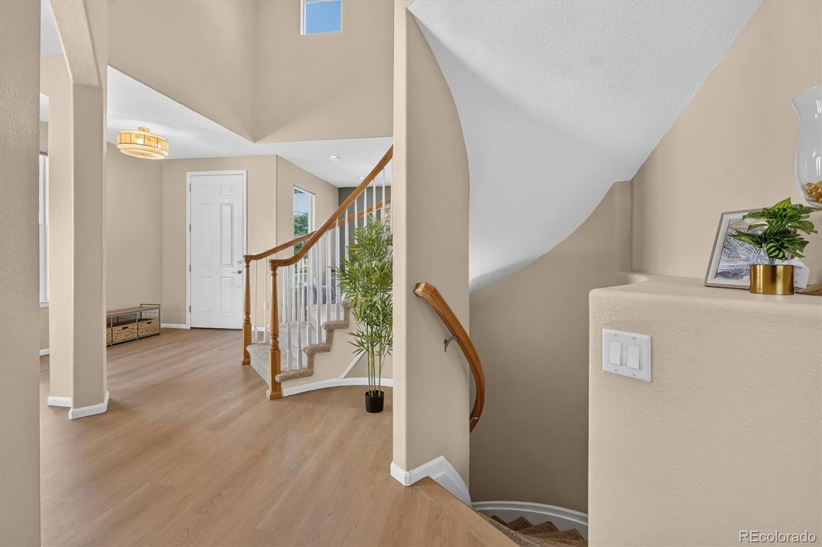 10524 Applebrook Circle Highlands Ranch CO 80130 | MLS #REC7029266 08272026232502 1600 21