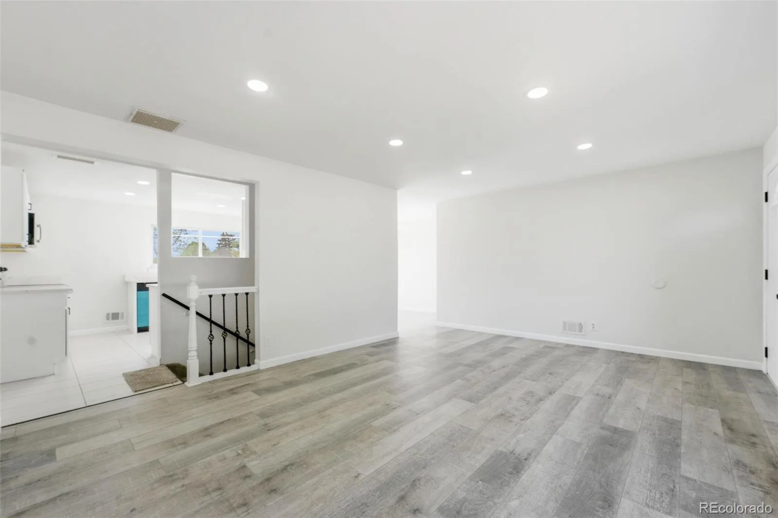 3137 Ursula Street Aurora CO 80011 MLS #REC7029968 06172026162607 1600 10