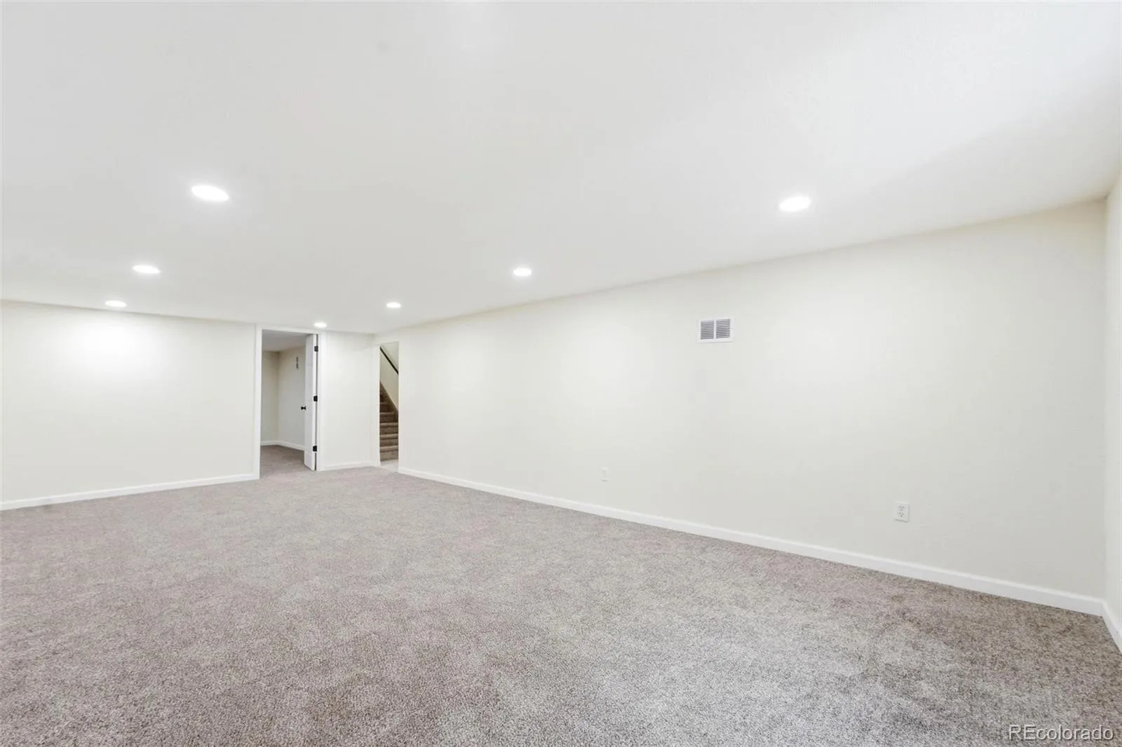 3137 Ursula Street Aurora CO 80011 MLS #REC7029968 06172026162607 1600 22