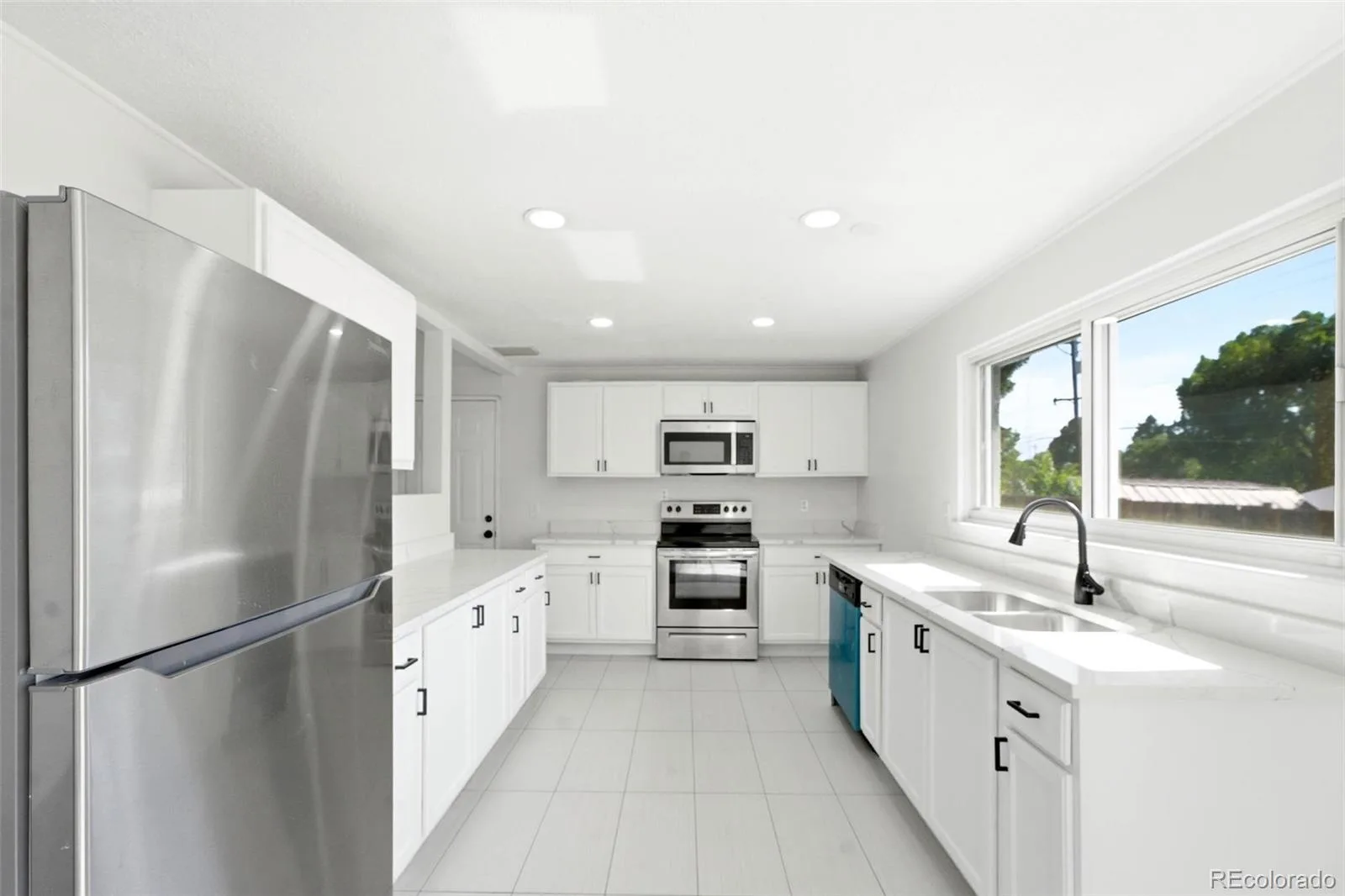 3137 Ursula Street Aurora CO 80011 MLS #REC7029968 06172026162607 1600 5