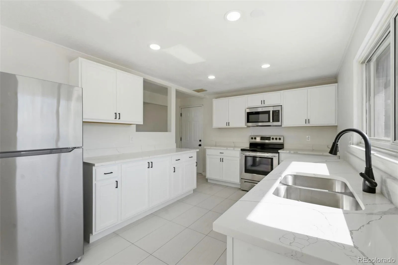 3137 Ursula Street Aurora CO 80011 MLS #REC7029968 06172026162607 1600 6