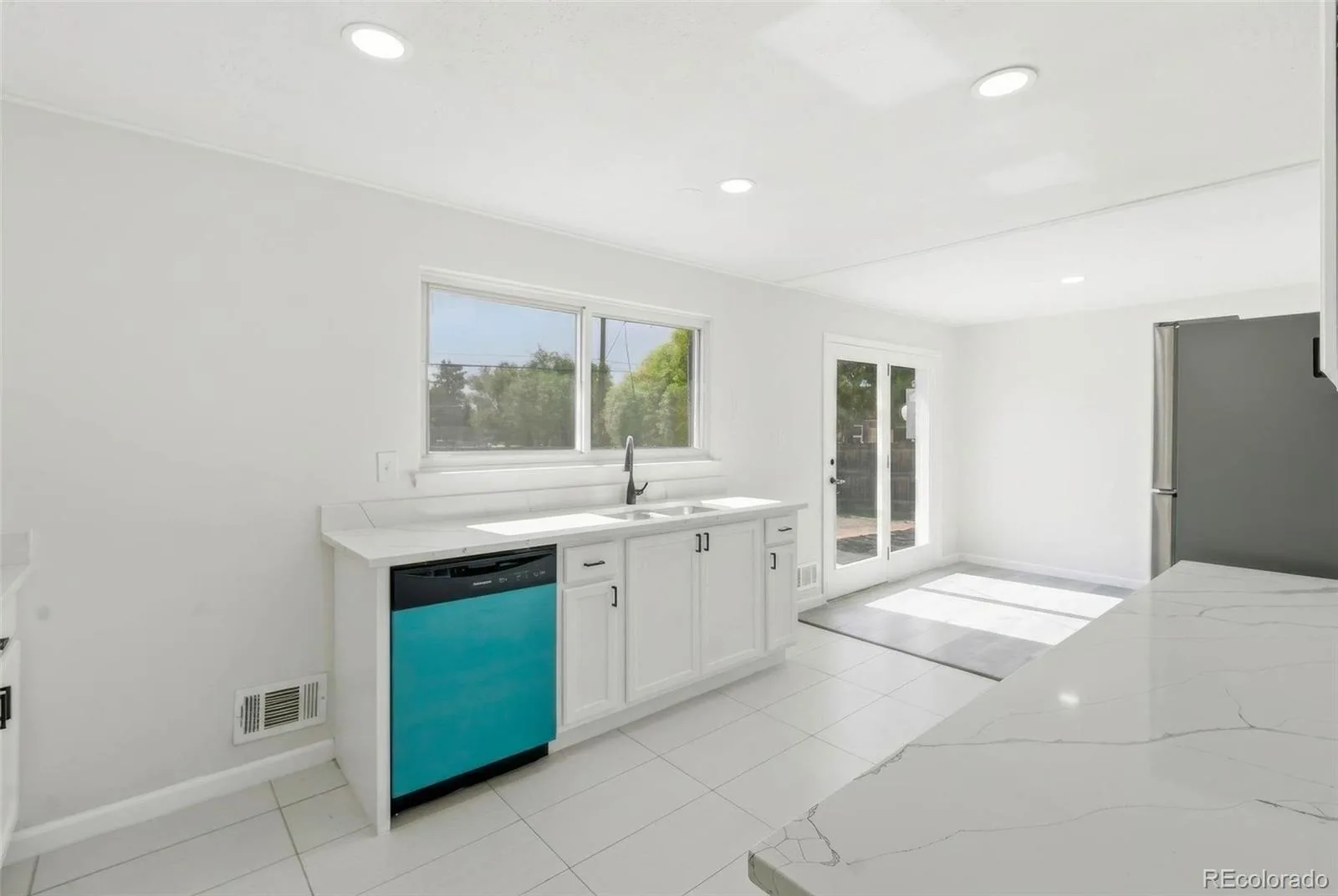 3137 Ursula Street Aurora CO 80011 MLS #REC7029968 06172026162607 1600 7