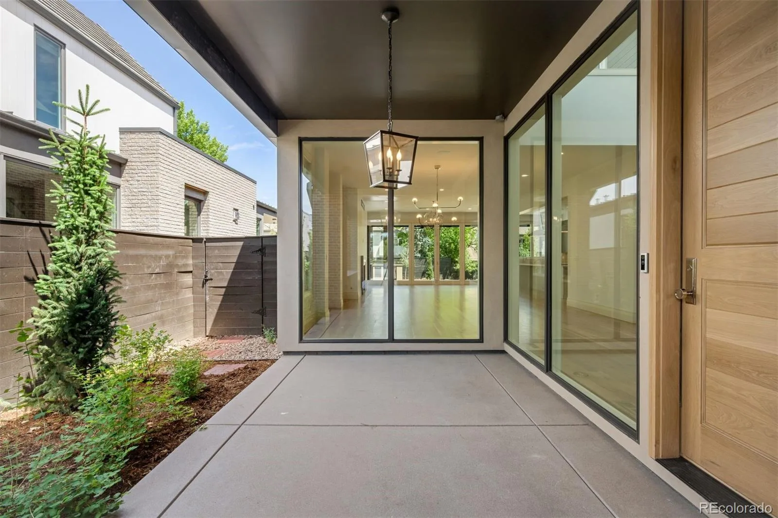 2665 E Cedar Avenue Denver CO 80209 MLS #REC7031918 06102026211946 1600 2