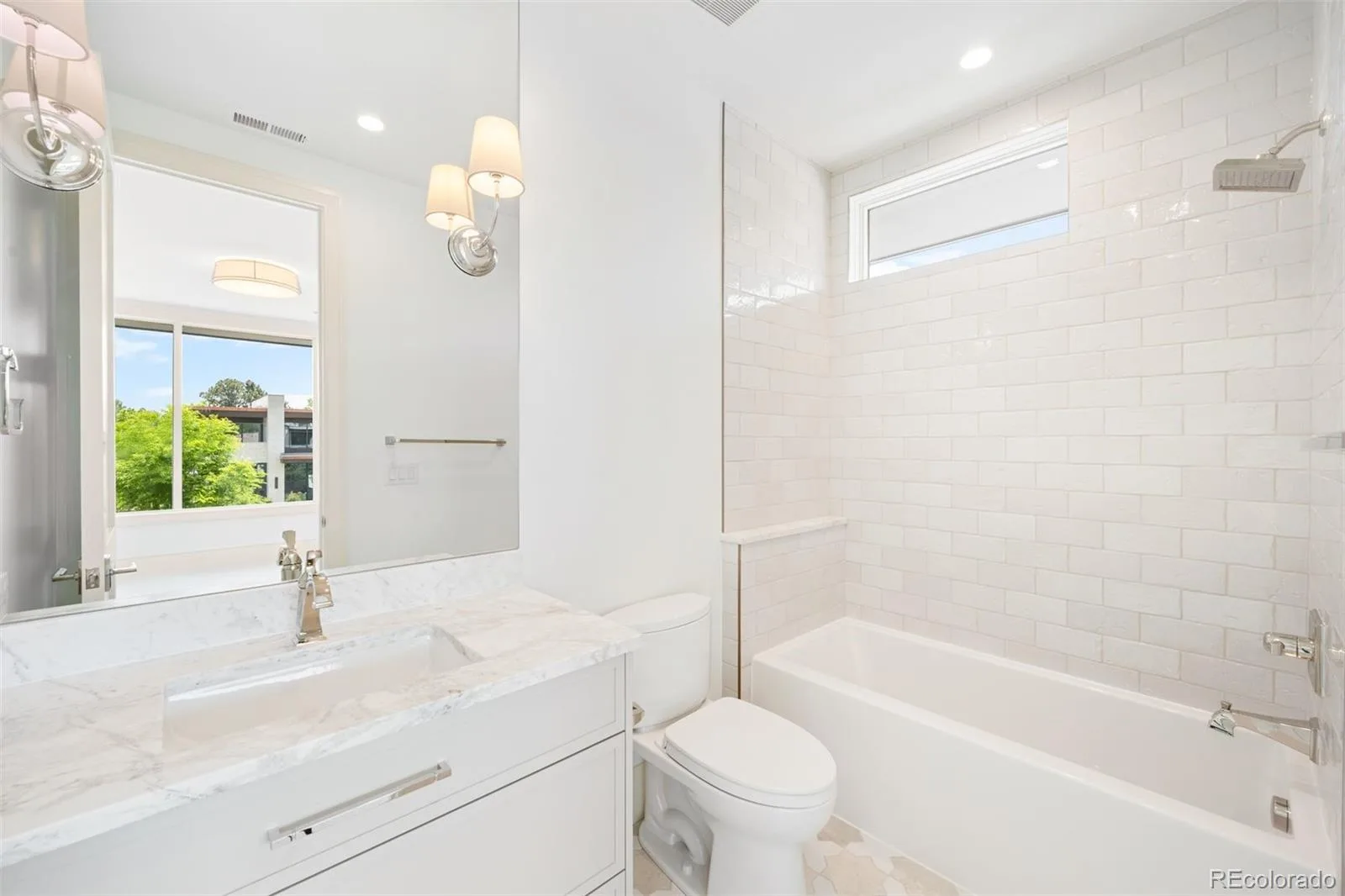 2665 E Cedar Avenue Denver CO 80209 MLS #REC7031918 06102026211946 1600 33