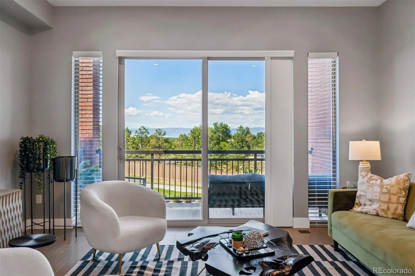 4885 S Monaco Street #206 Denver CO 80237 | MLS #REC7033188 08302026184835 1600 10