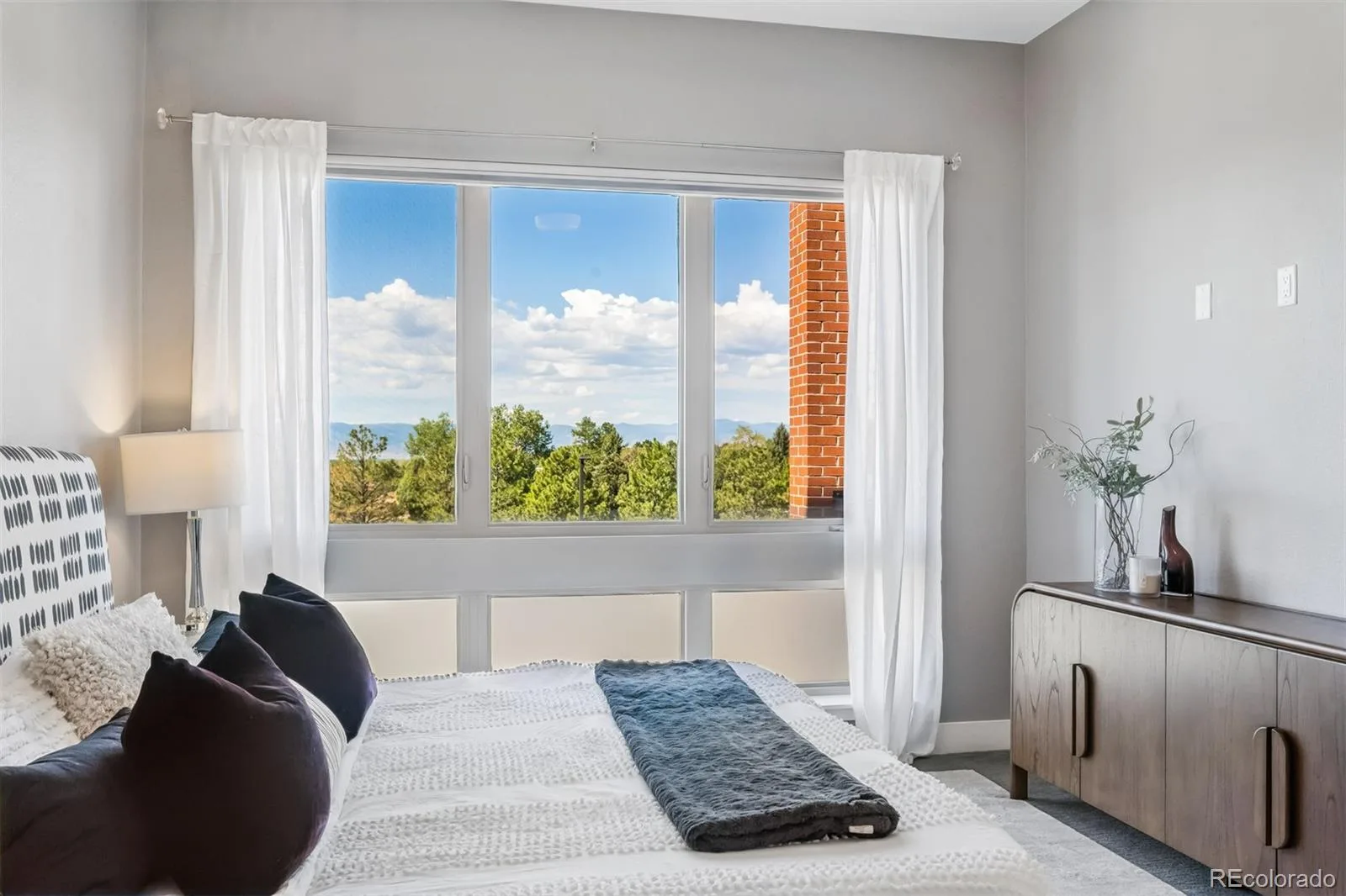 4885 S Monaco Street #206 Denver CO 80237 | MLS #REC7033188 08302026184835 1600 26